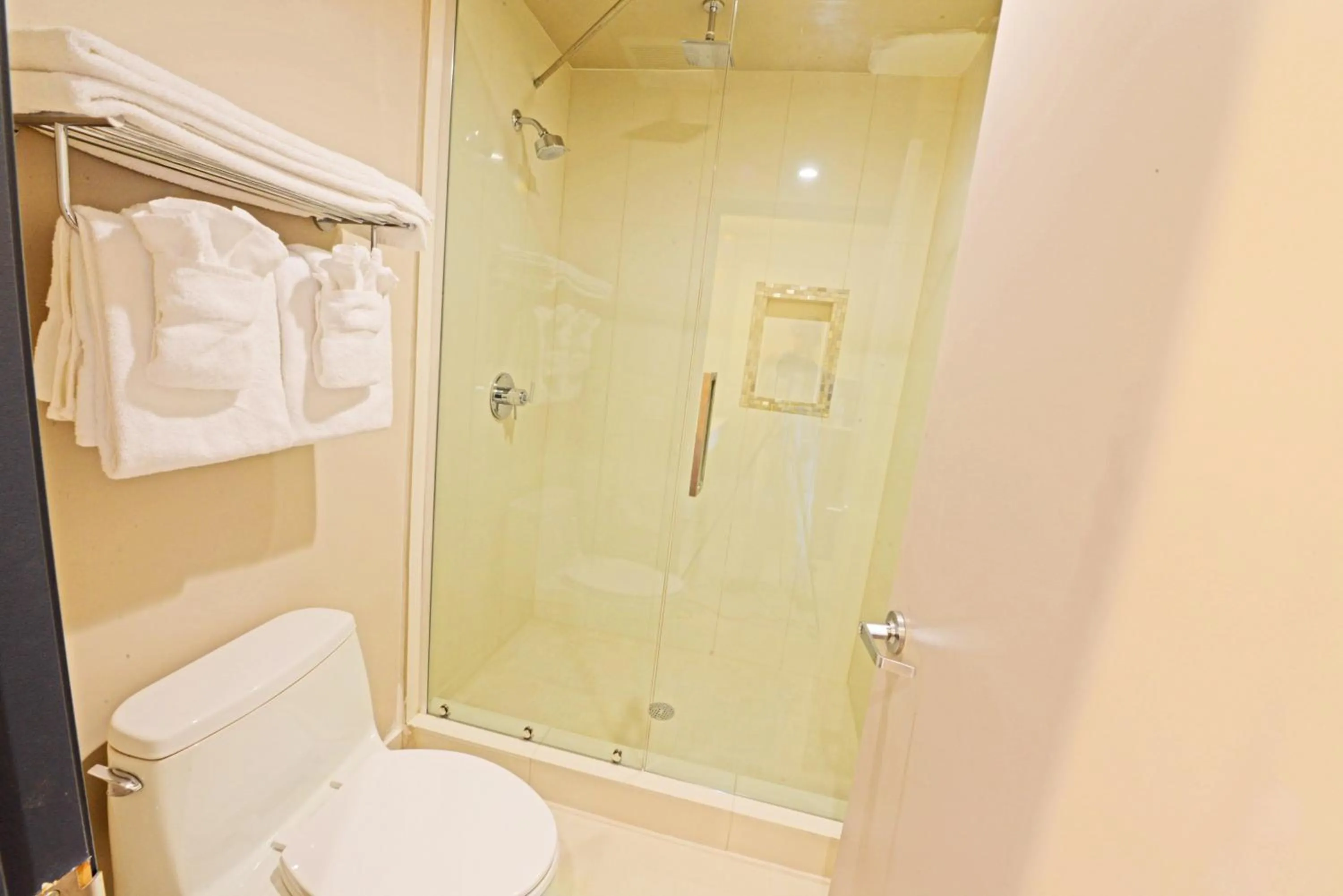 Bathroom in Crescent Bay Inn