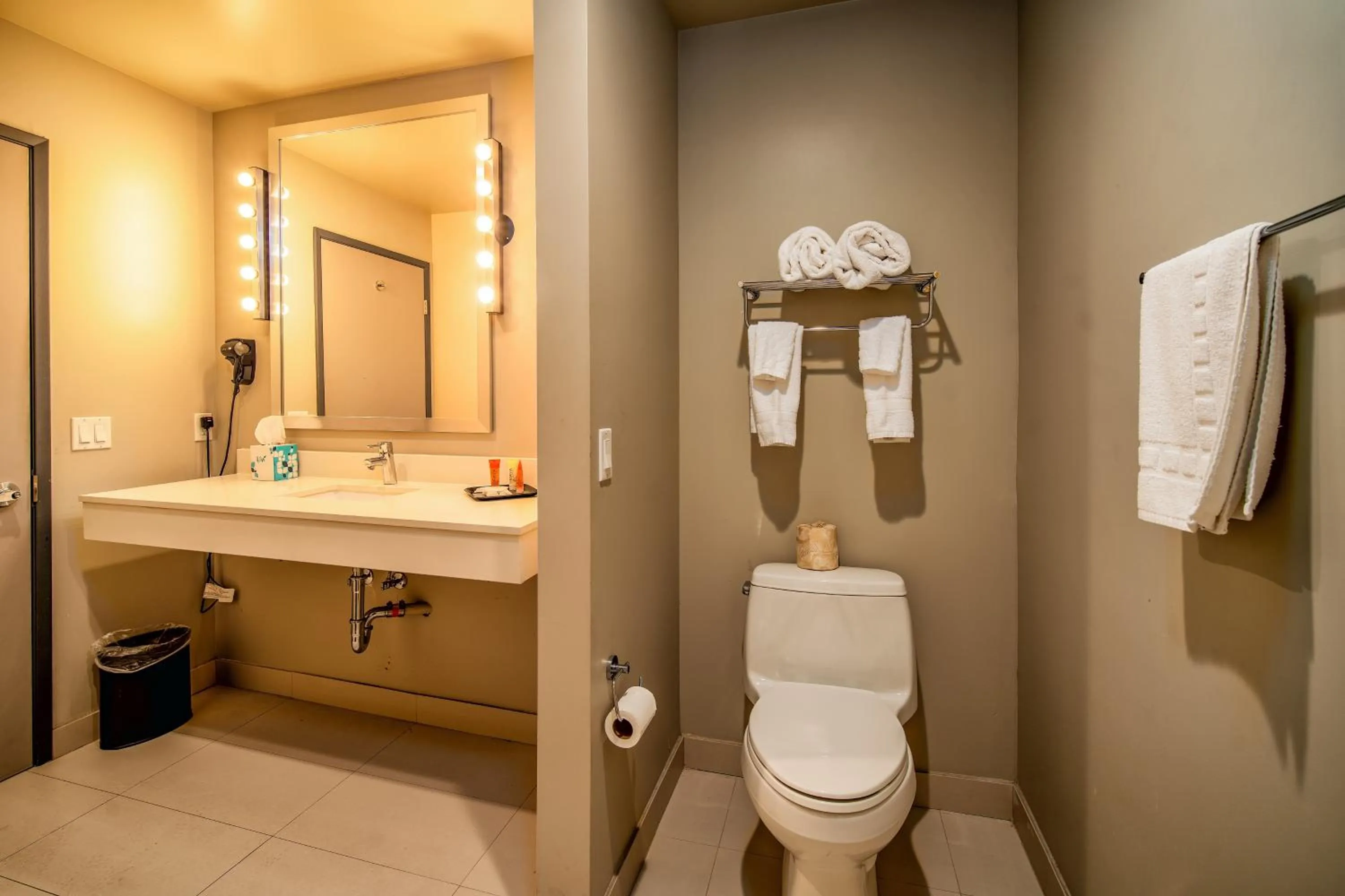 Bathroom in Crescent Bay Inn