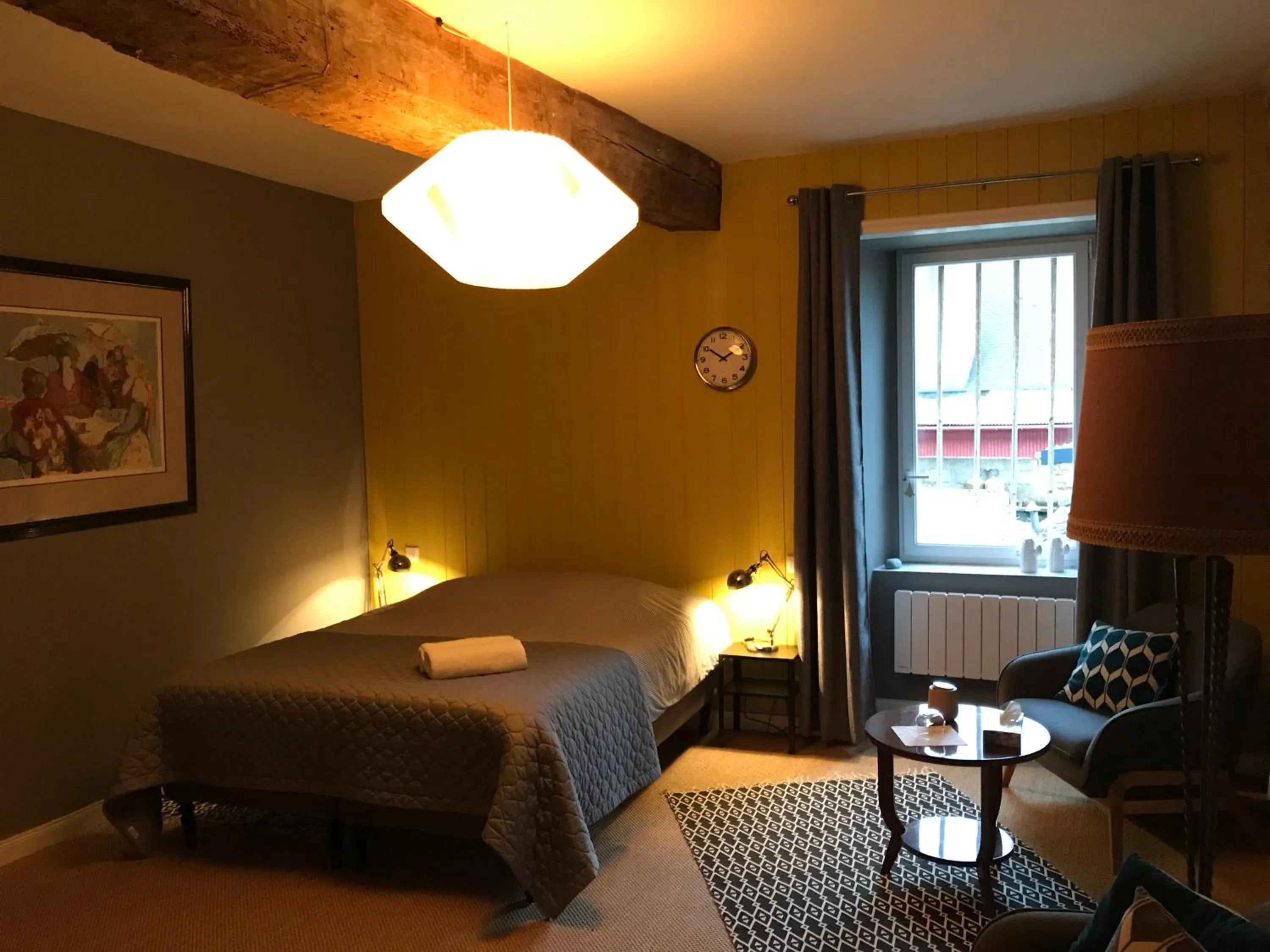 Photo of the whole room in B&B du Cloître