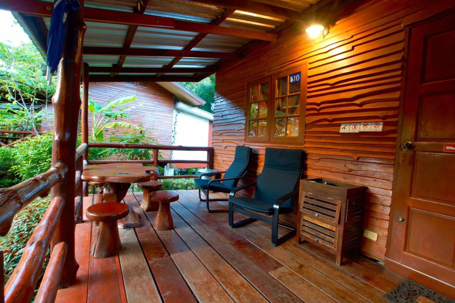 Thongsomboon Club Hotel