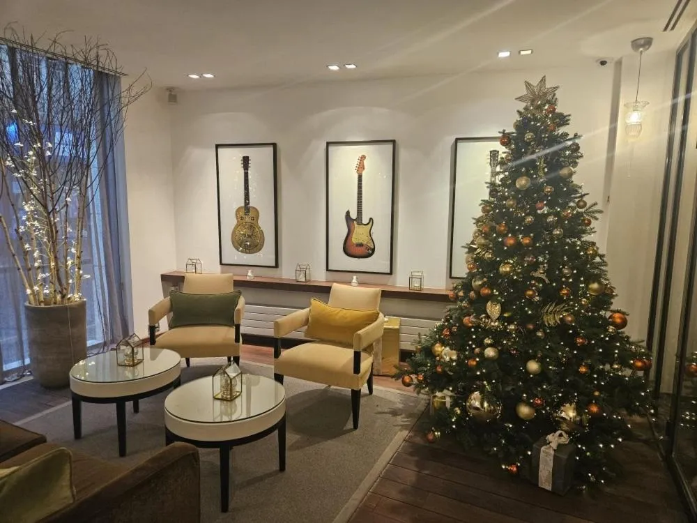 Decorative detail in Hôtel Le Colisée