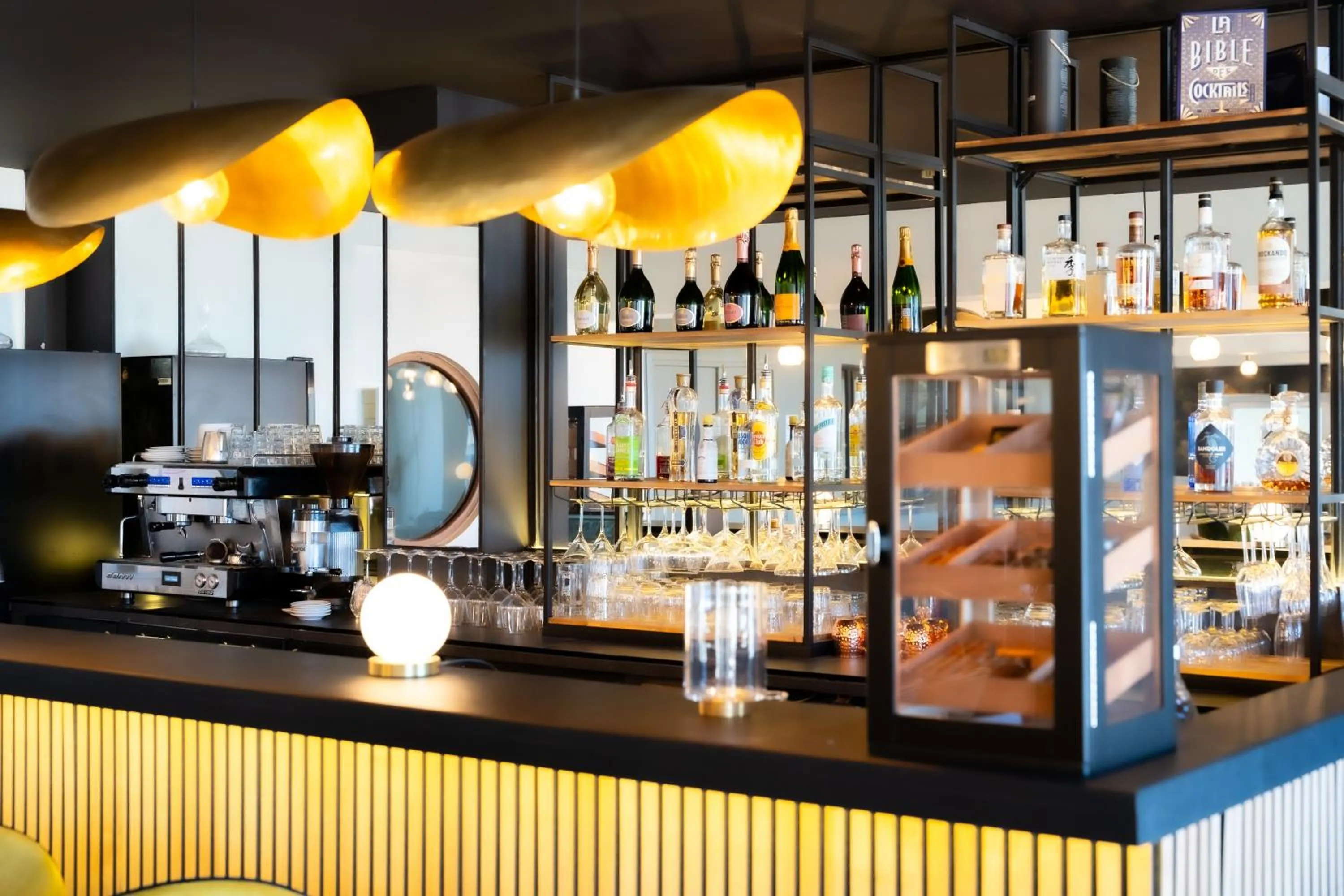 Restaurant/places to eat in Hôtel Mar I Cel & Spa