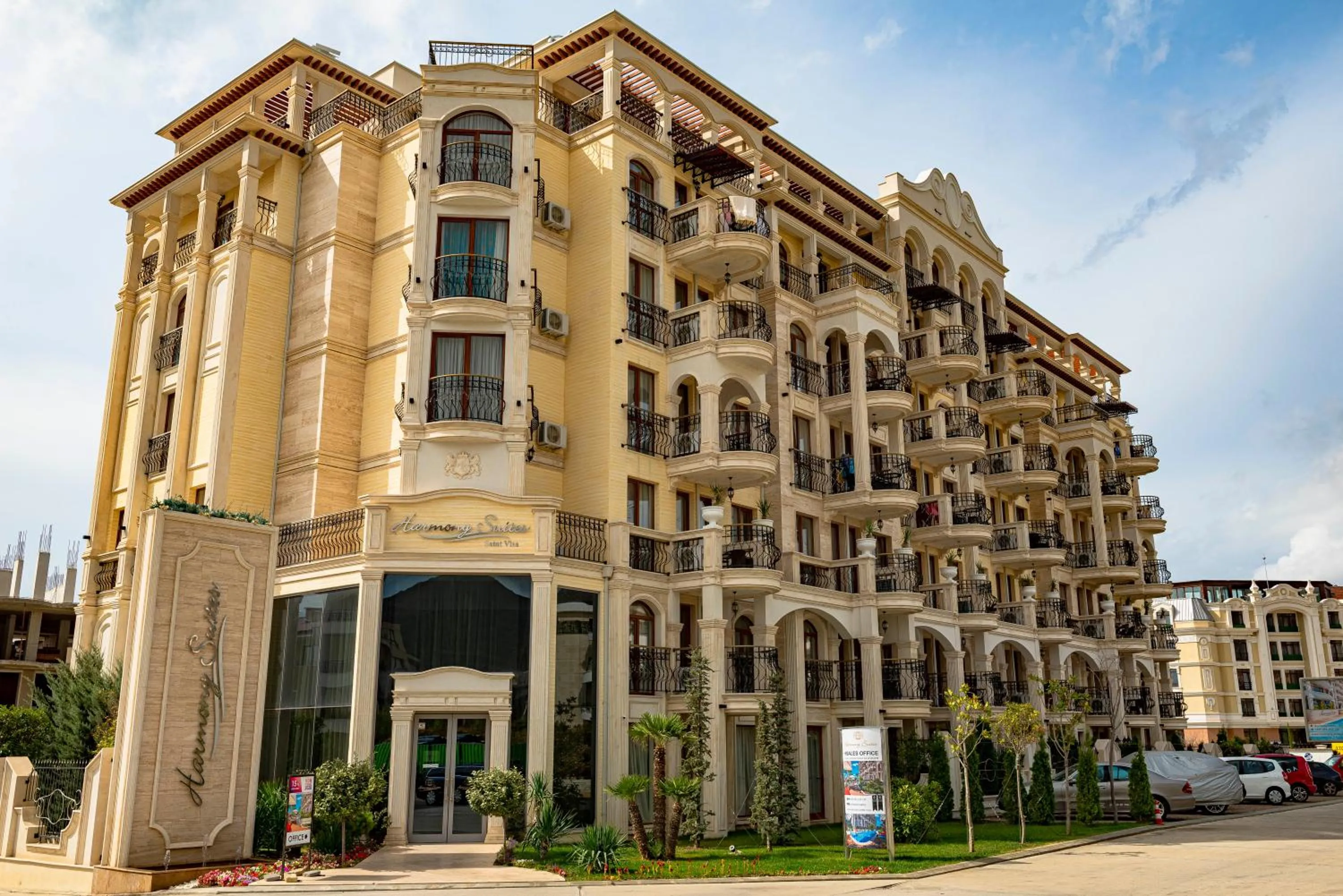 Property building in Menada Harmony Suites X