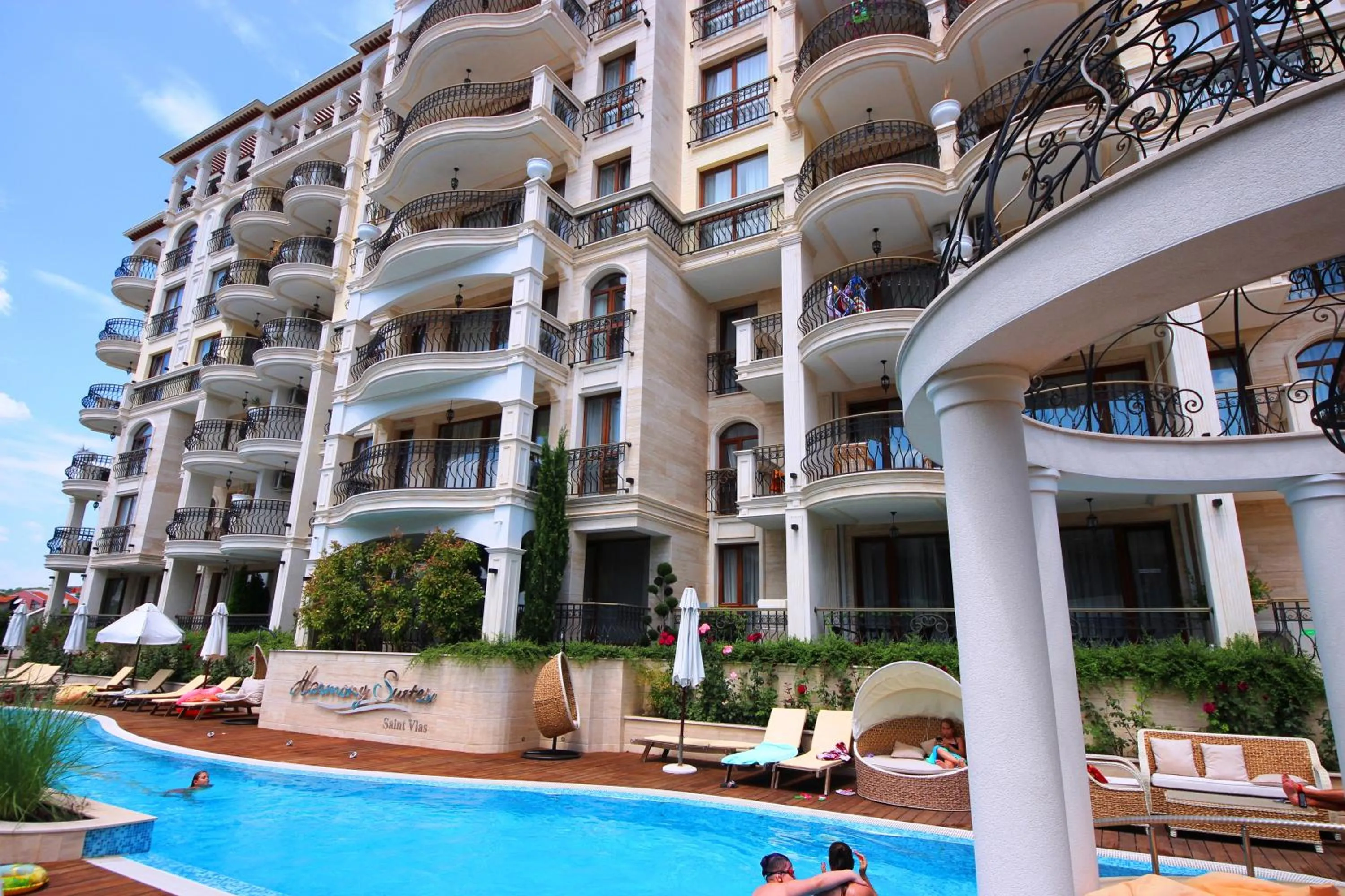 Swimming pool in Menada Harmony Suites X