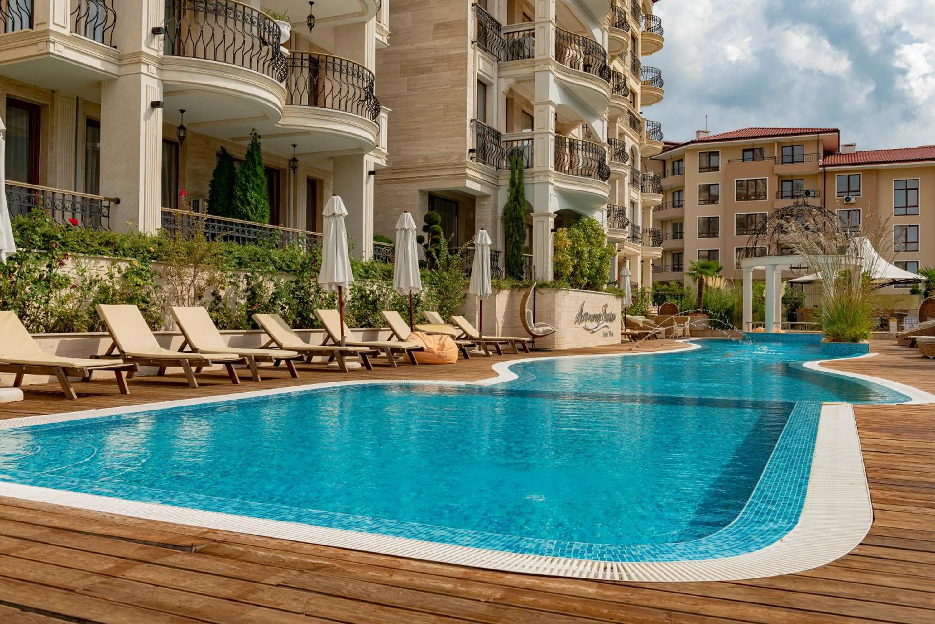 Swimming pool in Menada Harmony Suites X