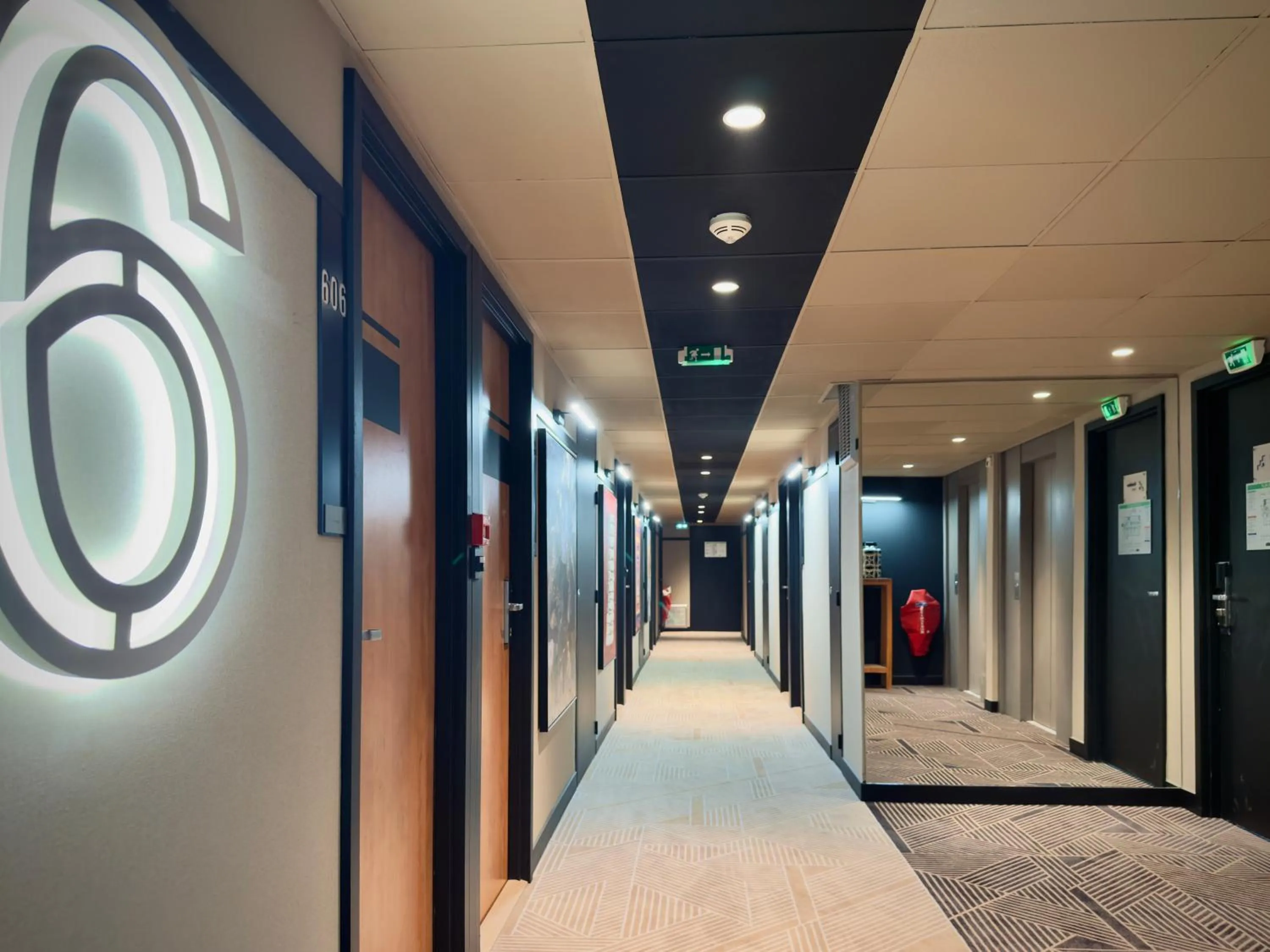 Property building in Golden Tulip Villepinte Roissy - Parc des Expositions