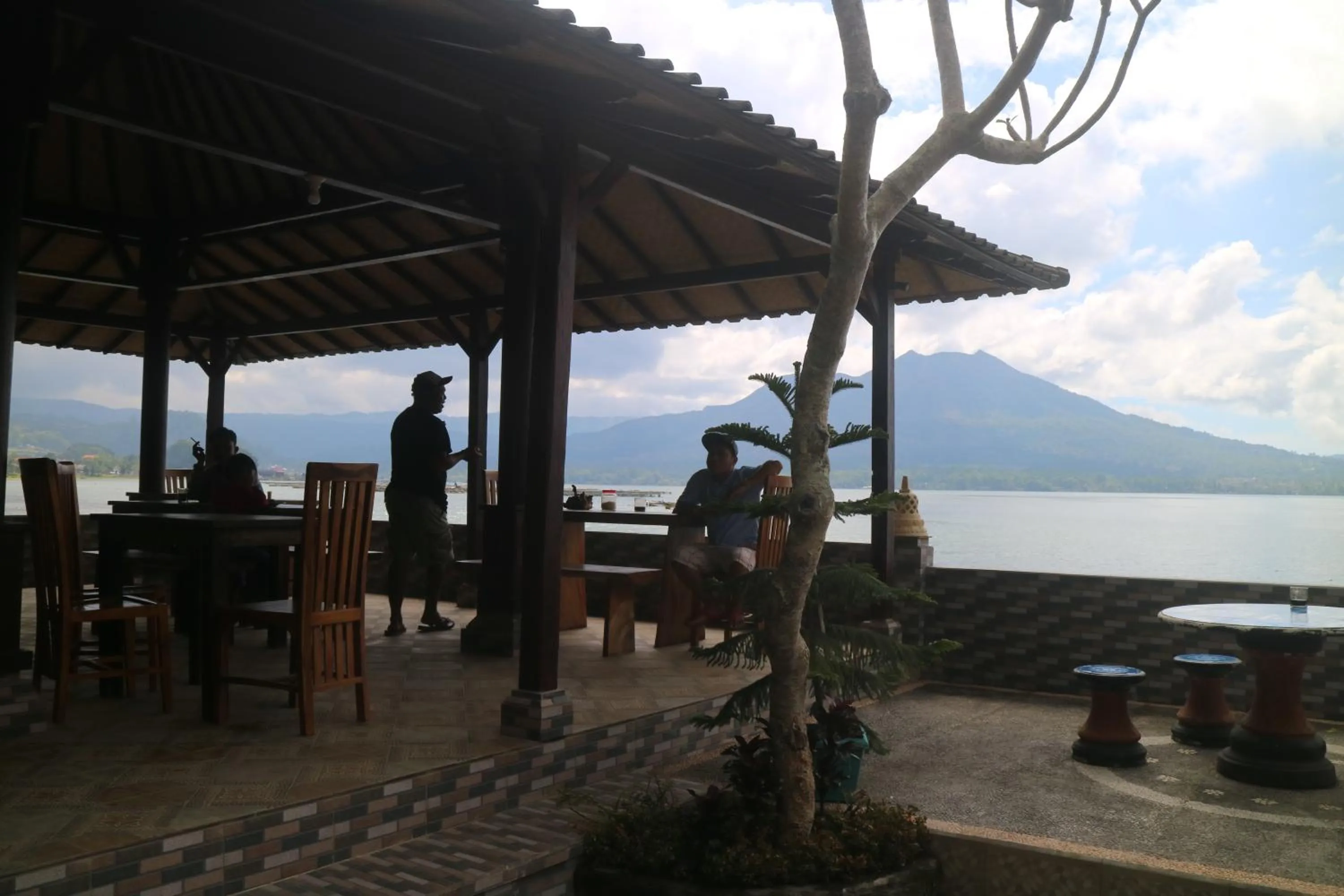 Restaurant/places to eat in Batur Green Lakeview in Kintamani Bali