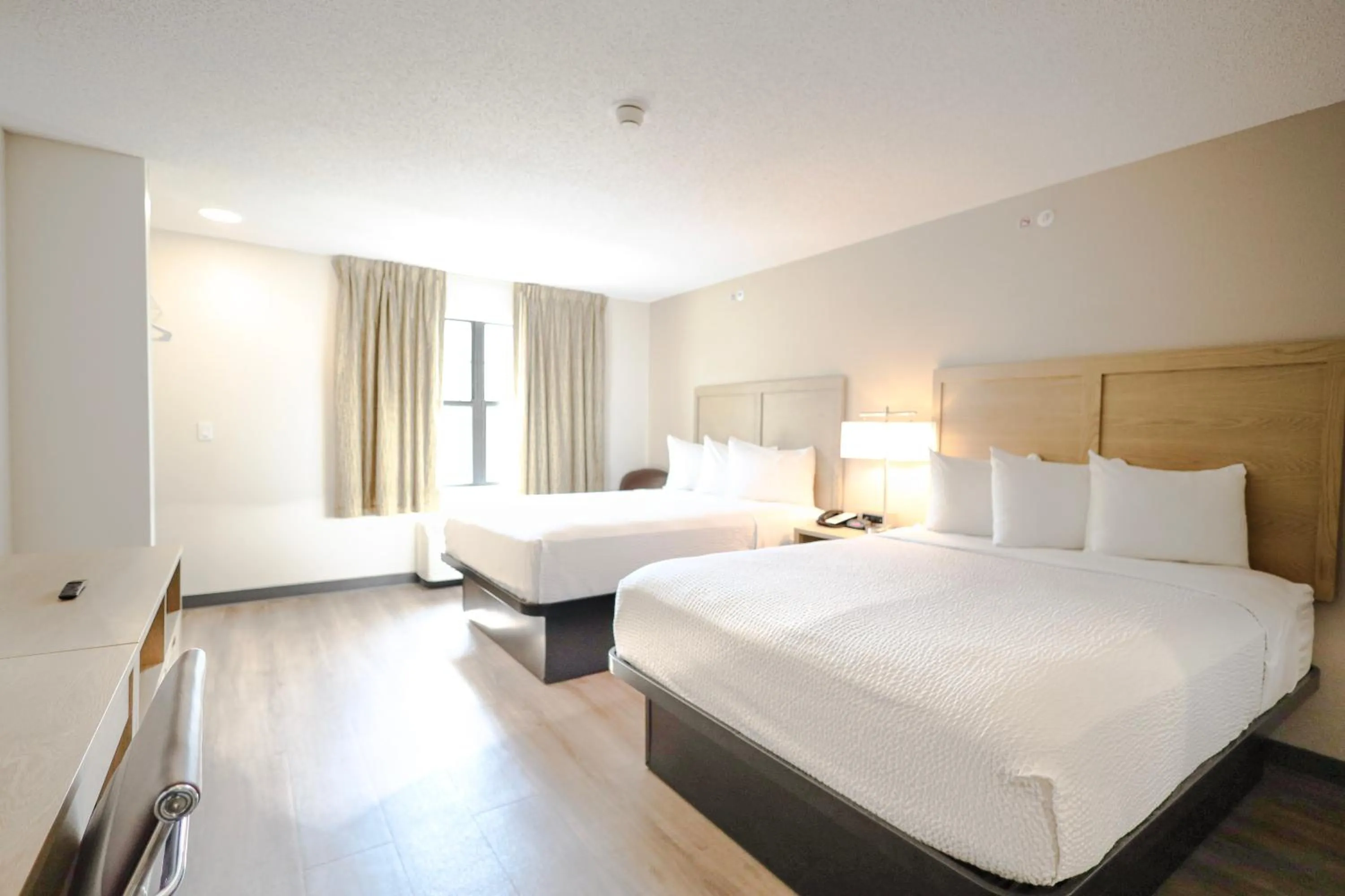 Bedroom, Bed in Extended Stay America Suites - Cleveland - Beachwood - Orange Place - South