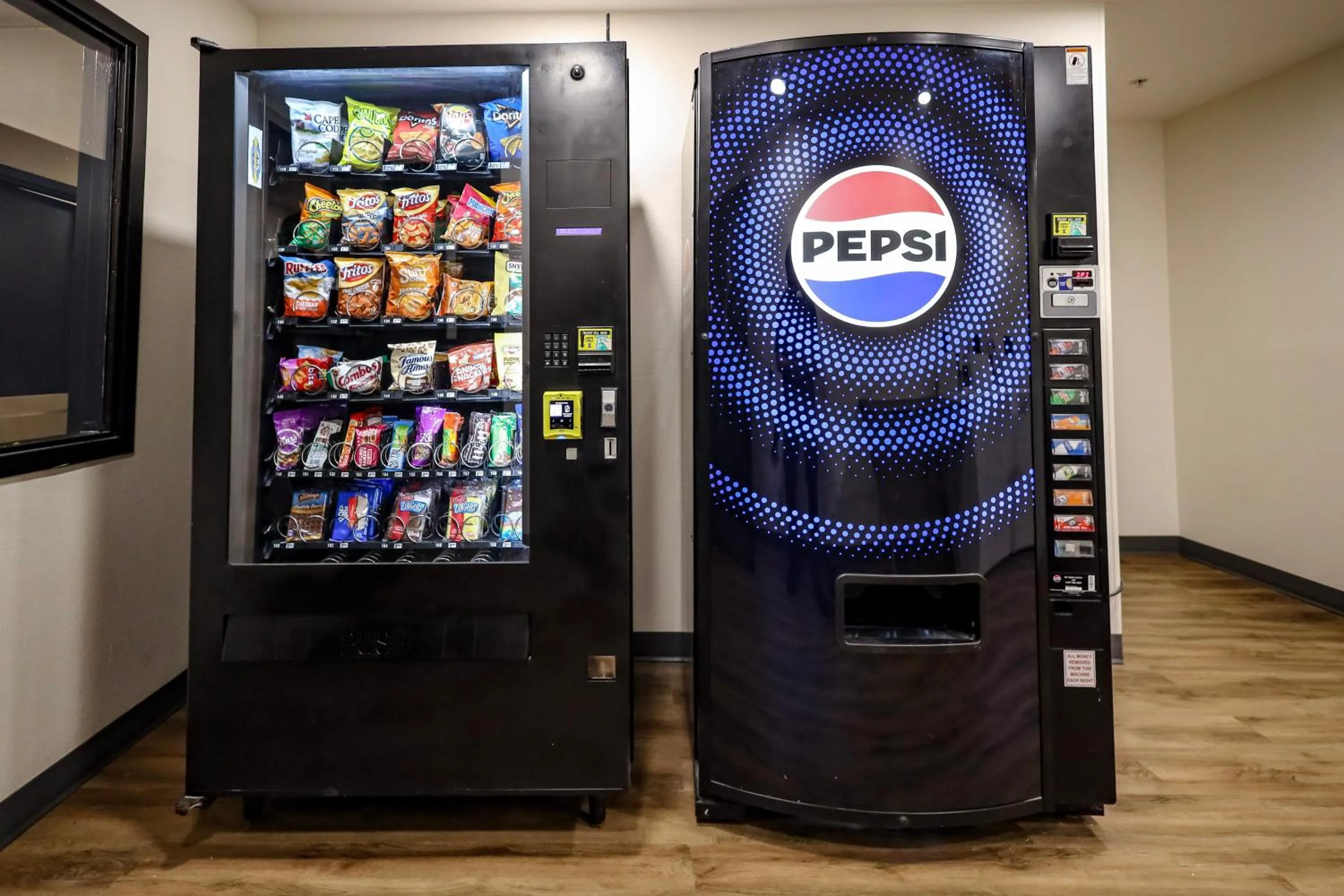 vending machine in Extended Stay America Suites - Cleveland - Beachwood - Orange Place - South