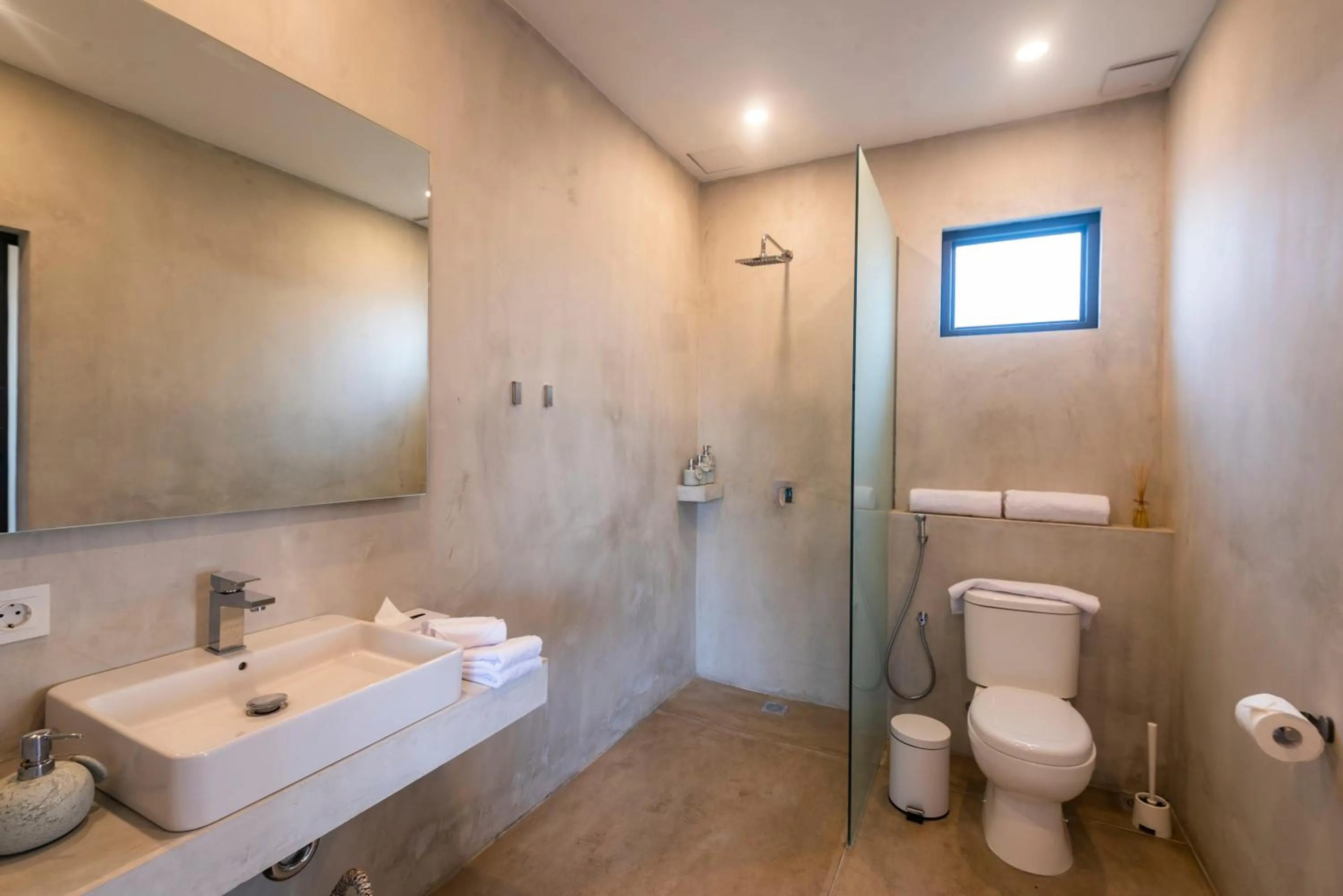 Shower in Canggu Dream Studios & Villas