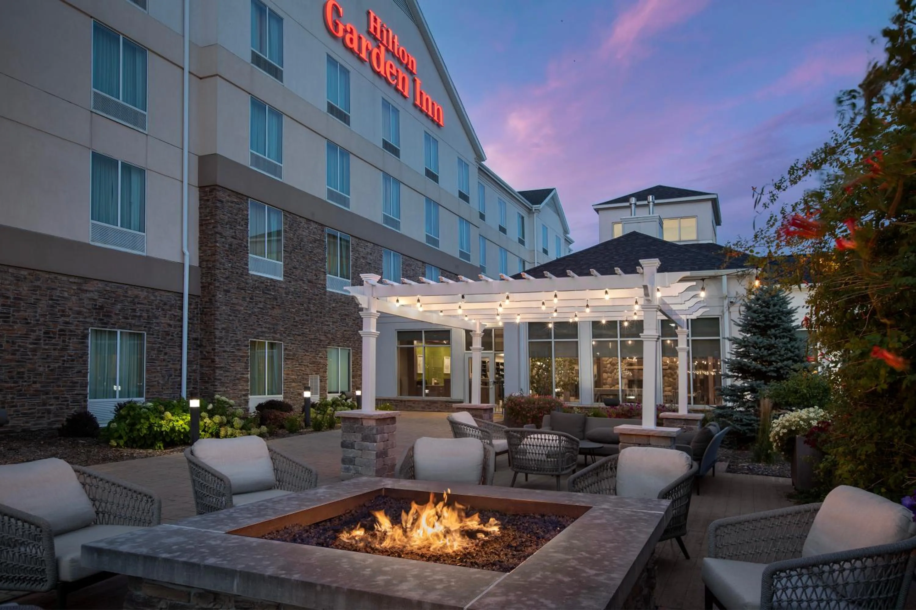 Balcony/Terrace in Hilton Garden Inn Cedar Falls Conference Center