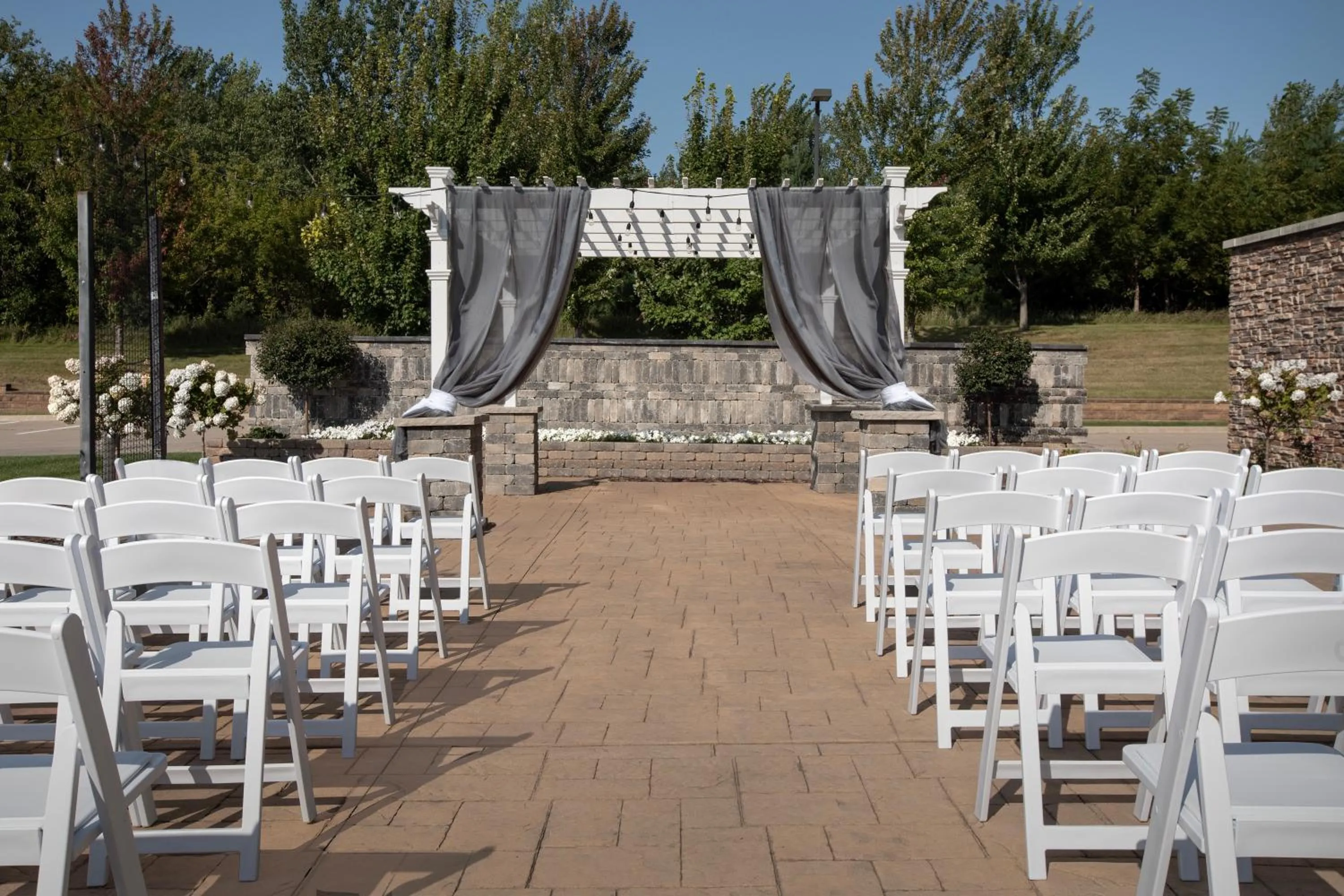 wedding in Hilton Garden Inn Cedar Falls Conference Center
