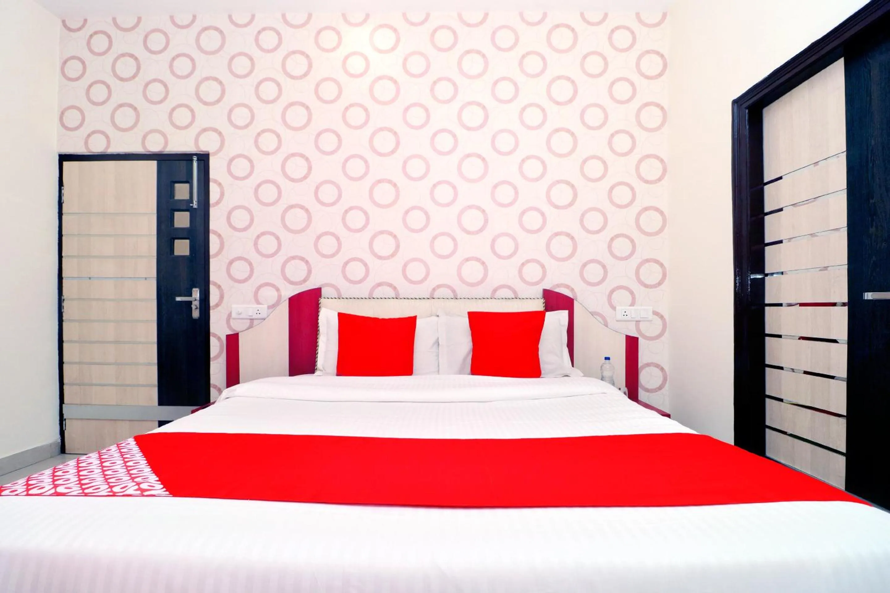 Bedroom, Bed in Hotel O Sangam Resort