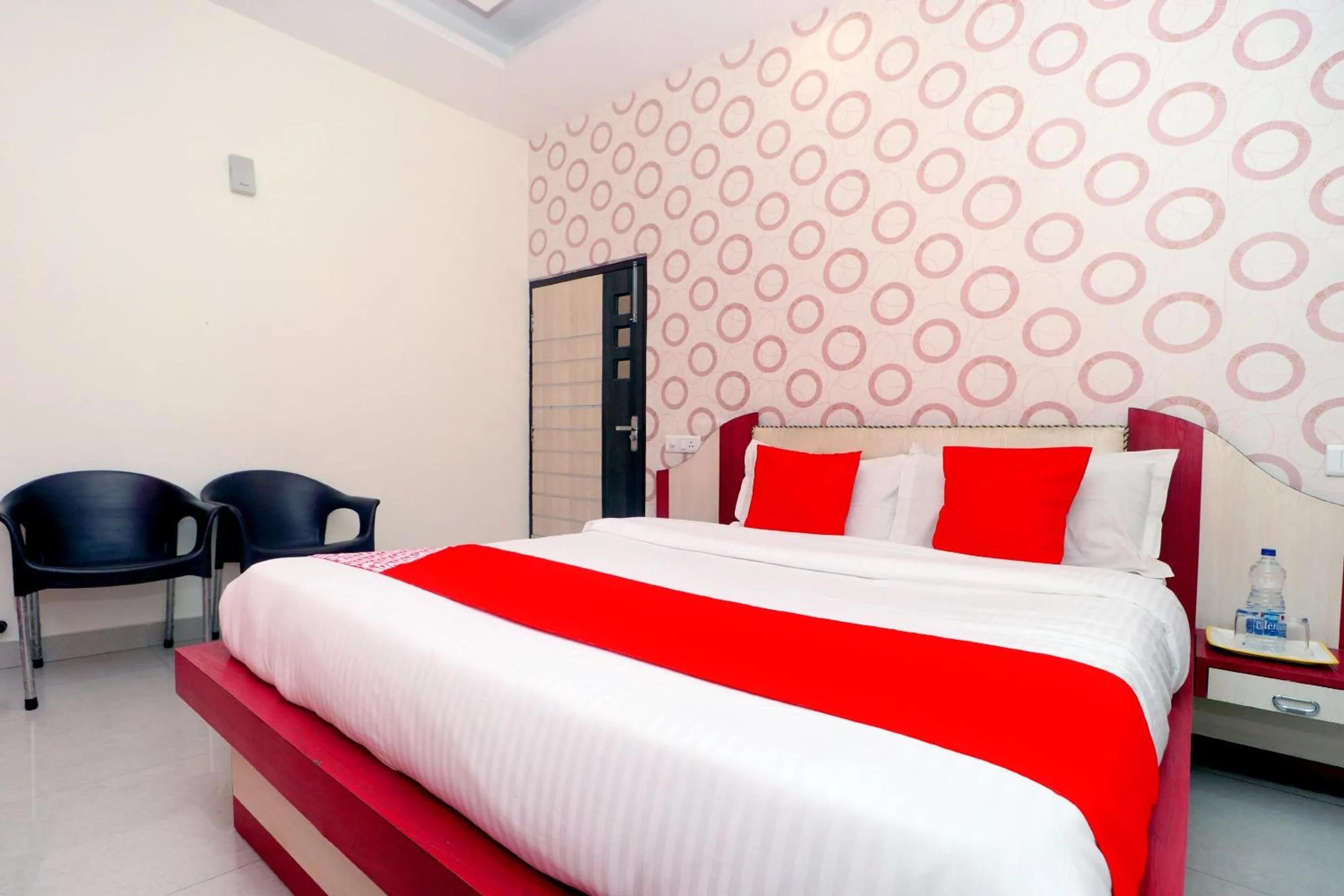 Bedroom, Bed in Hotel O Sangam Resort