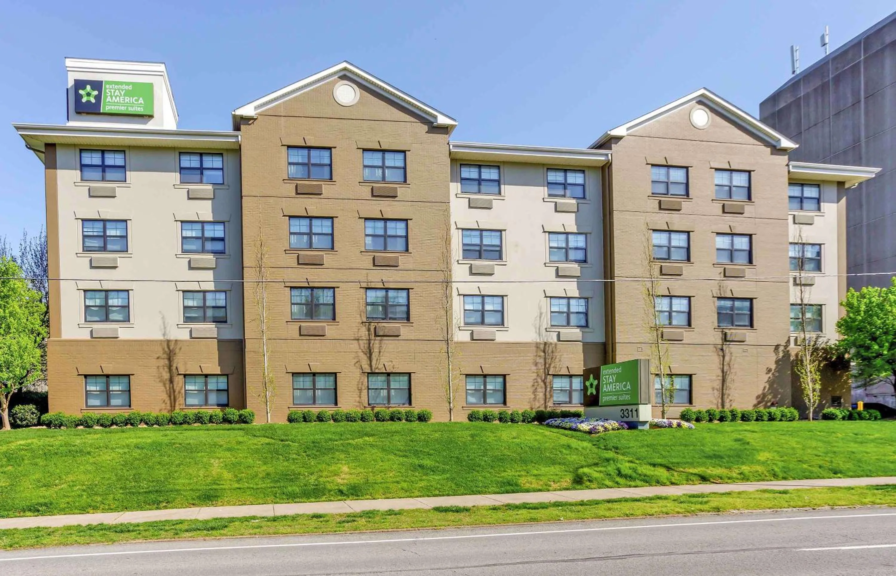 Property building in Extended Stay America Premier Suites - Nashville - Vanderbilt