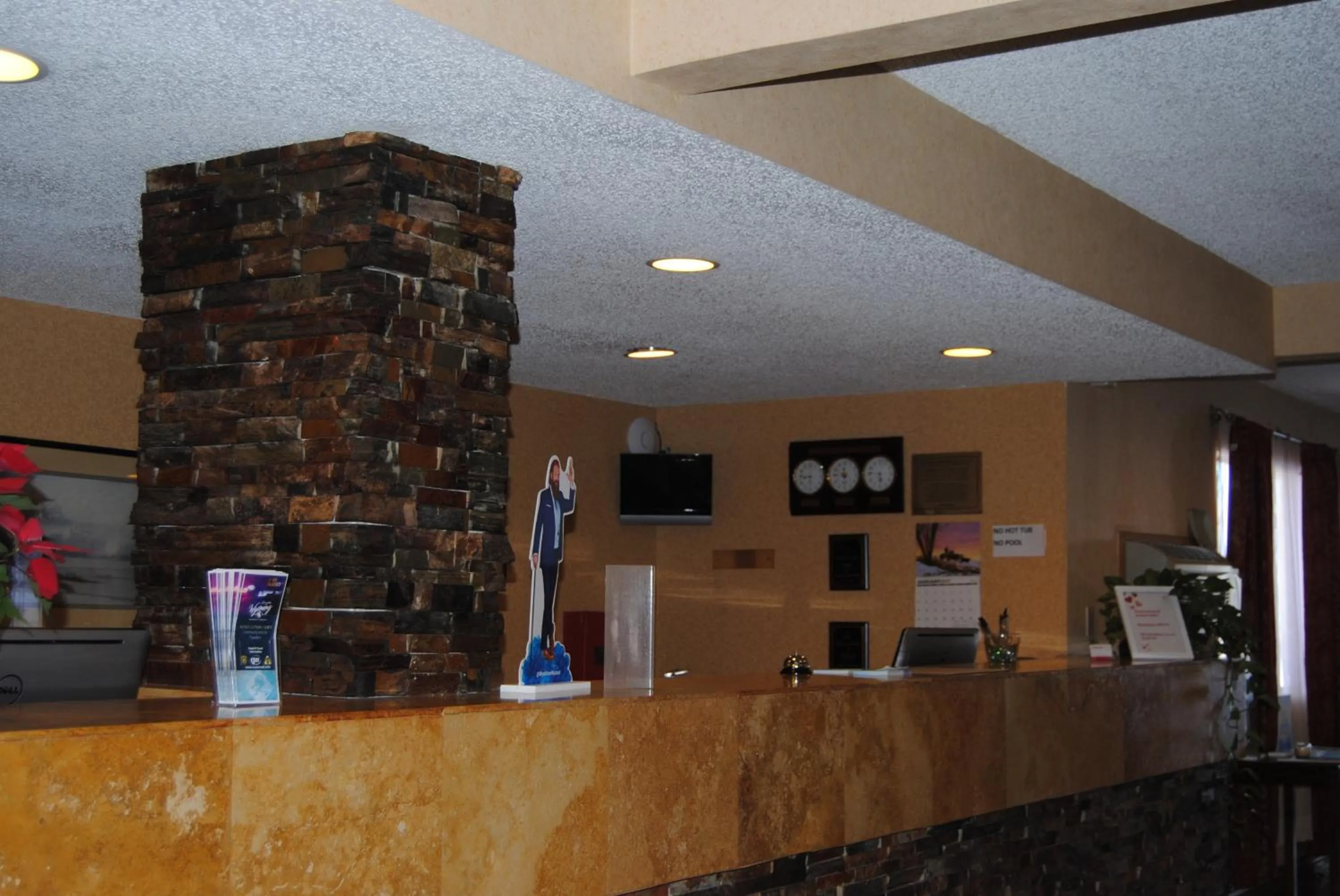 Facade/entrance, Lobby/Reception in Knights Inn Evanston