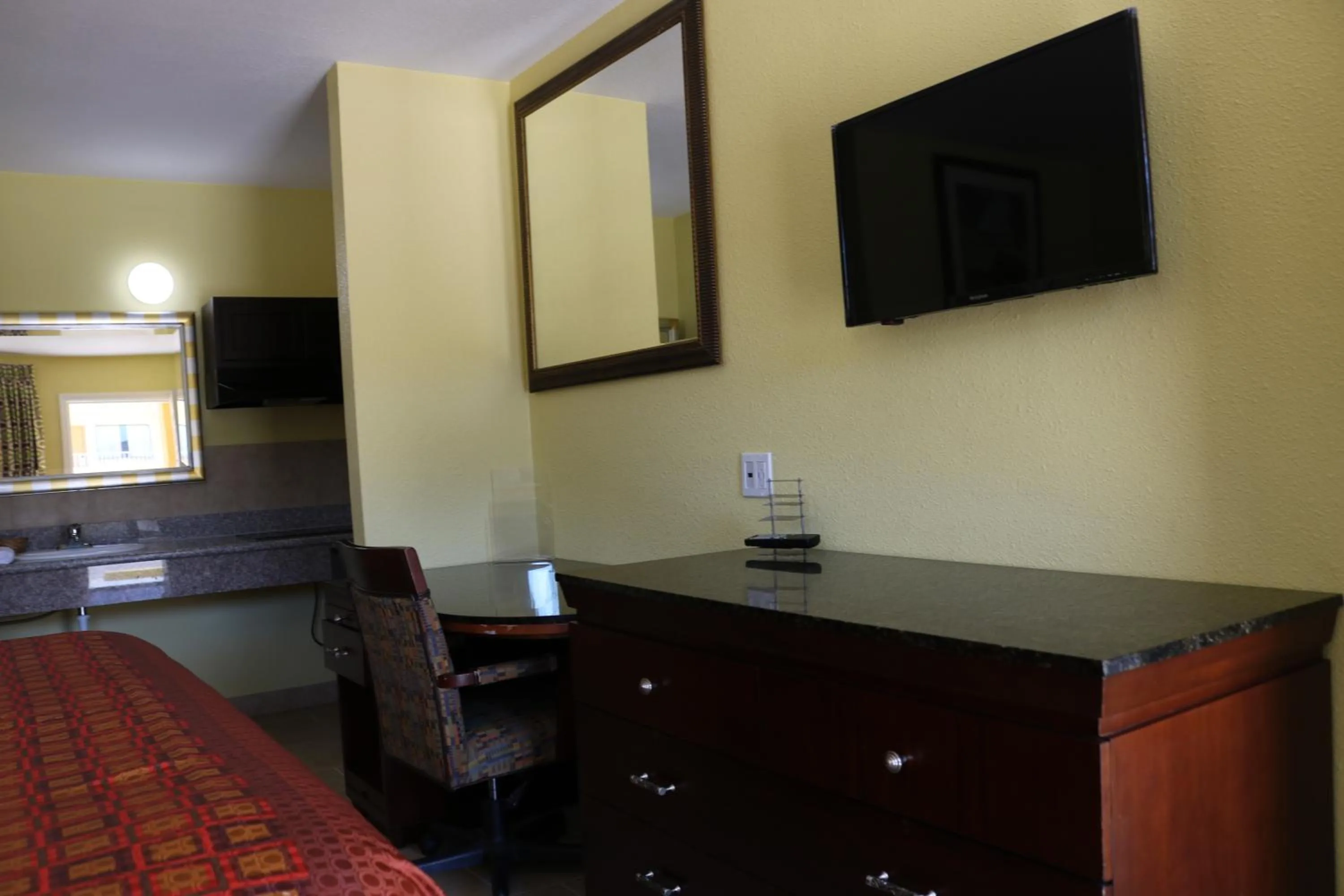 TV and multimedia in Great Western Inn