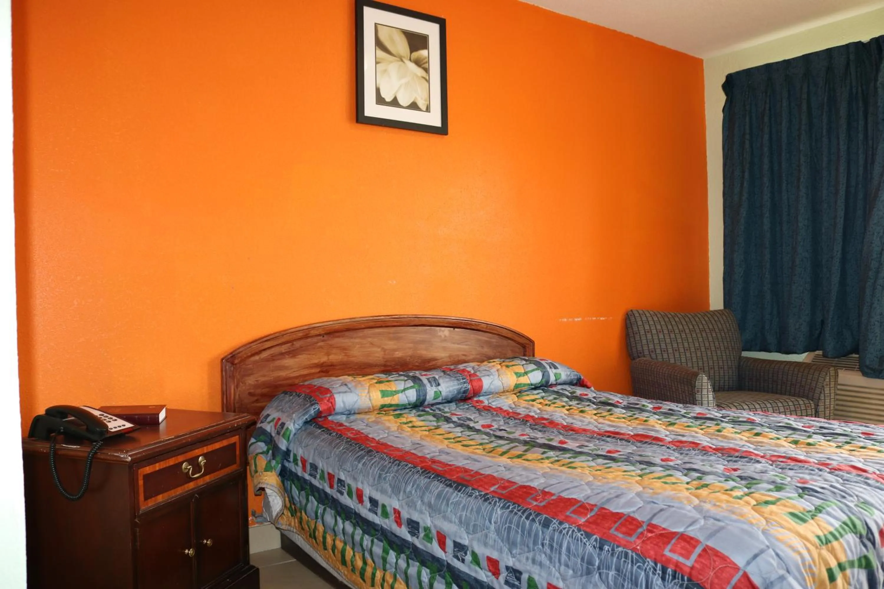 Bedroom, Bed in Great Western Inn