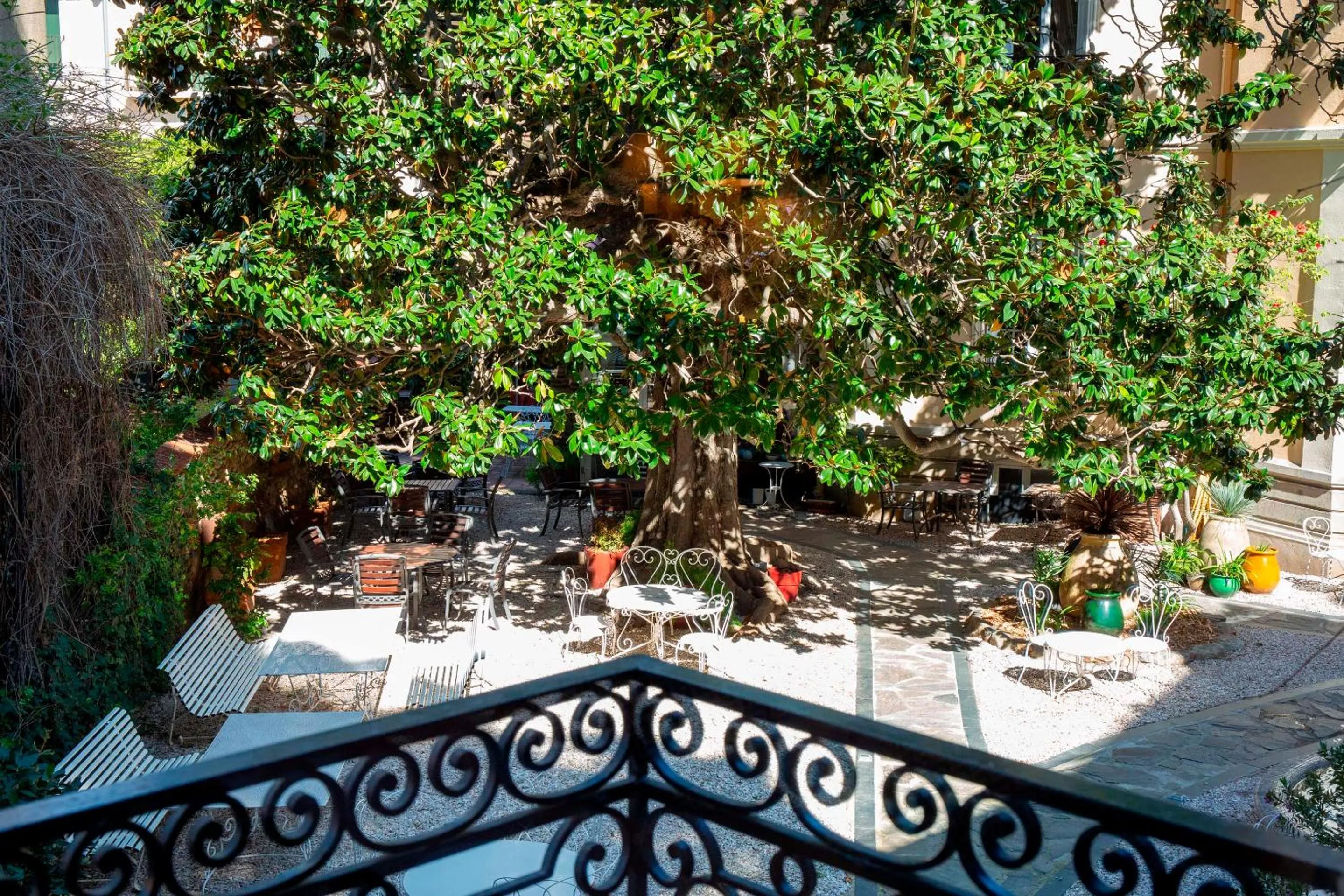 Balcony/Terrace in Hôtel La Casa Pairal