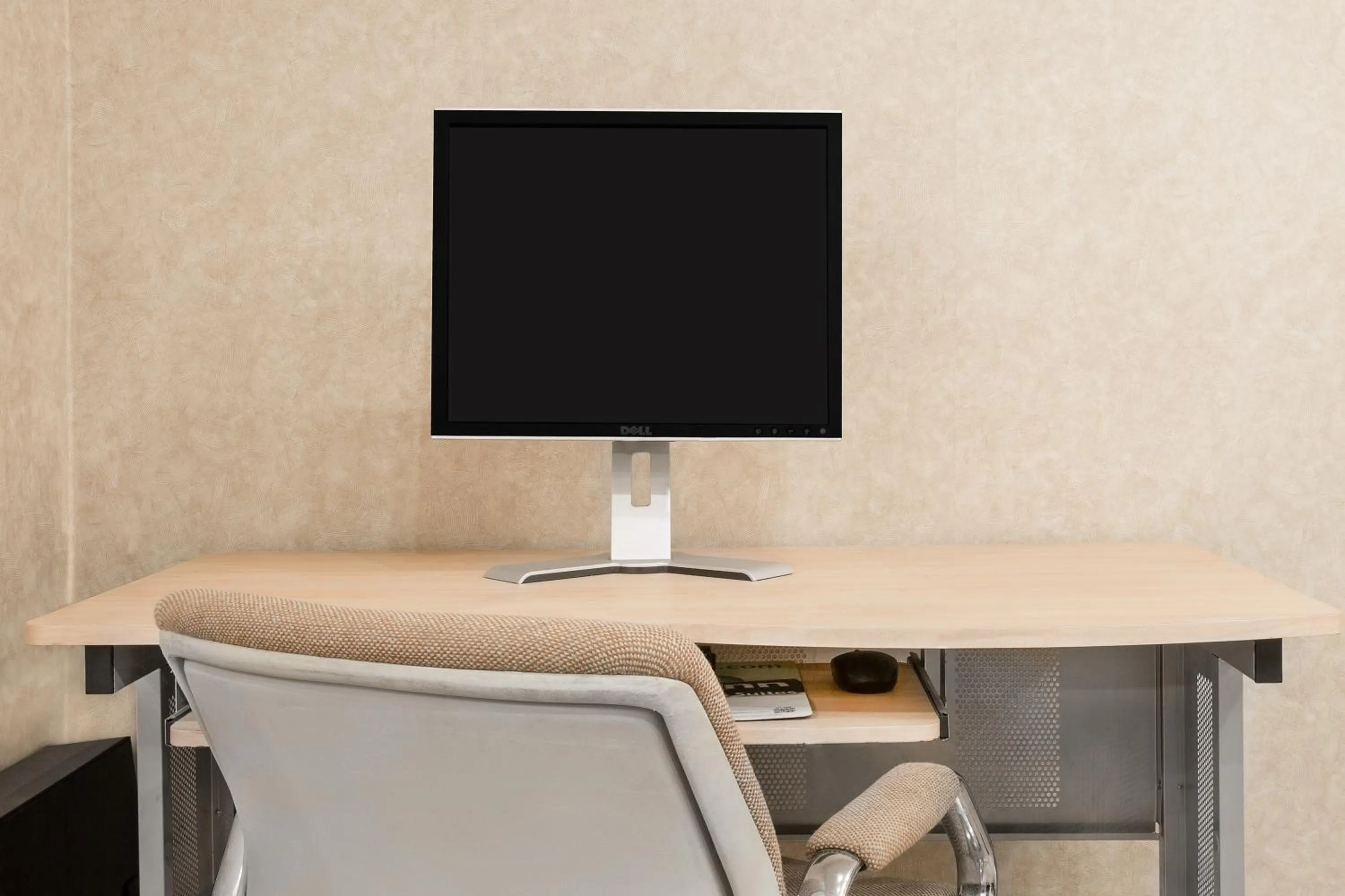 Area and facilities, TV/Entertainment Center in Days Inn by Wyndham Meridian