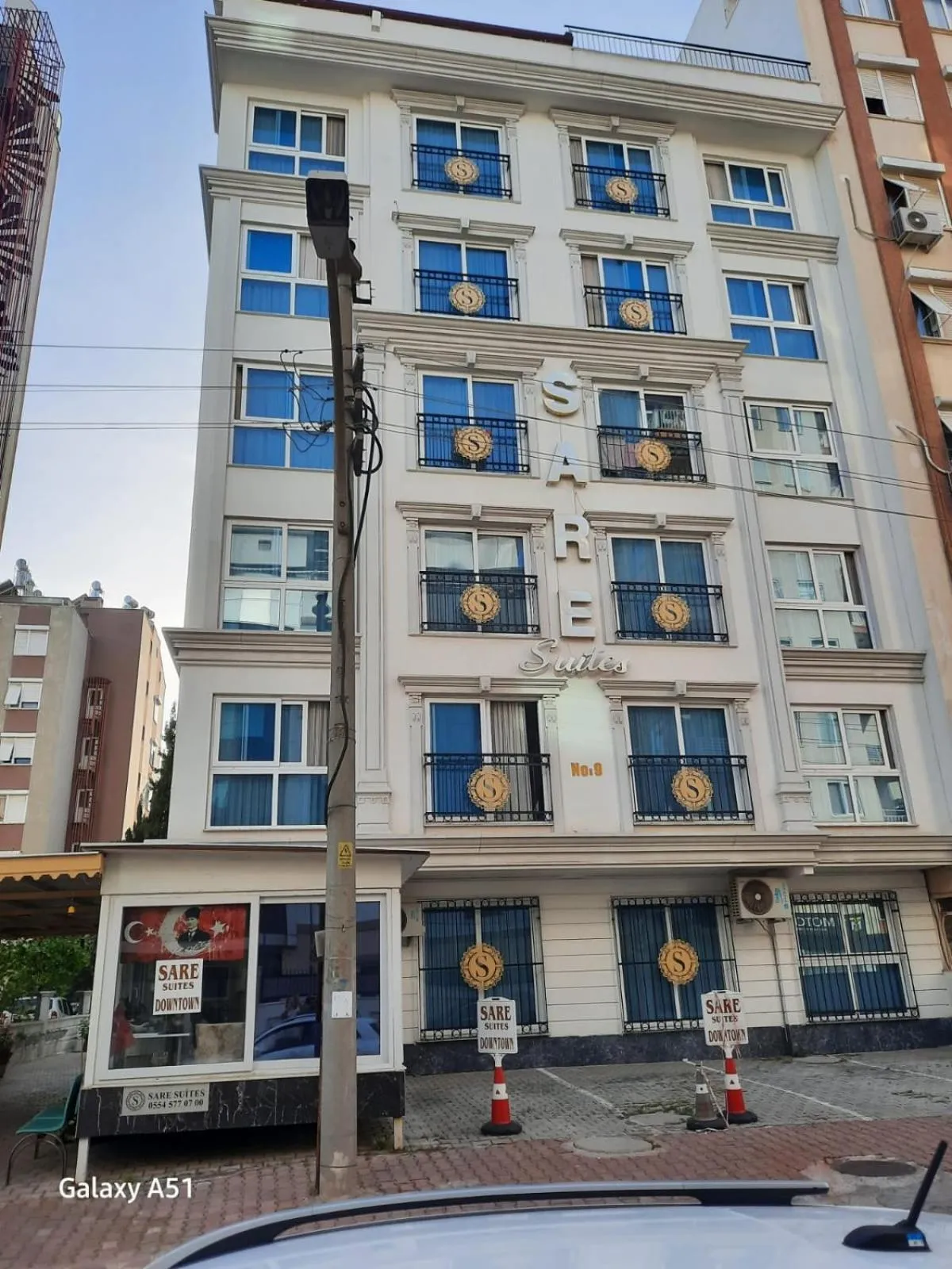 Lobby or reception in Sare Suites Downtown