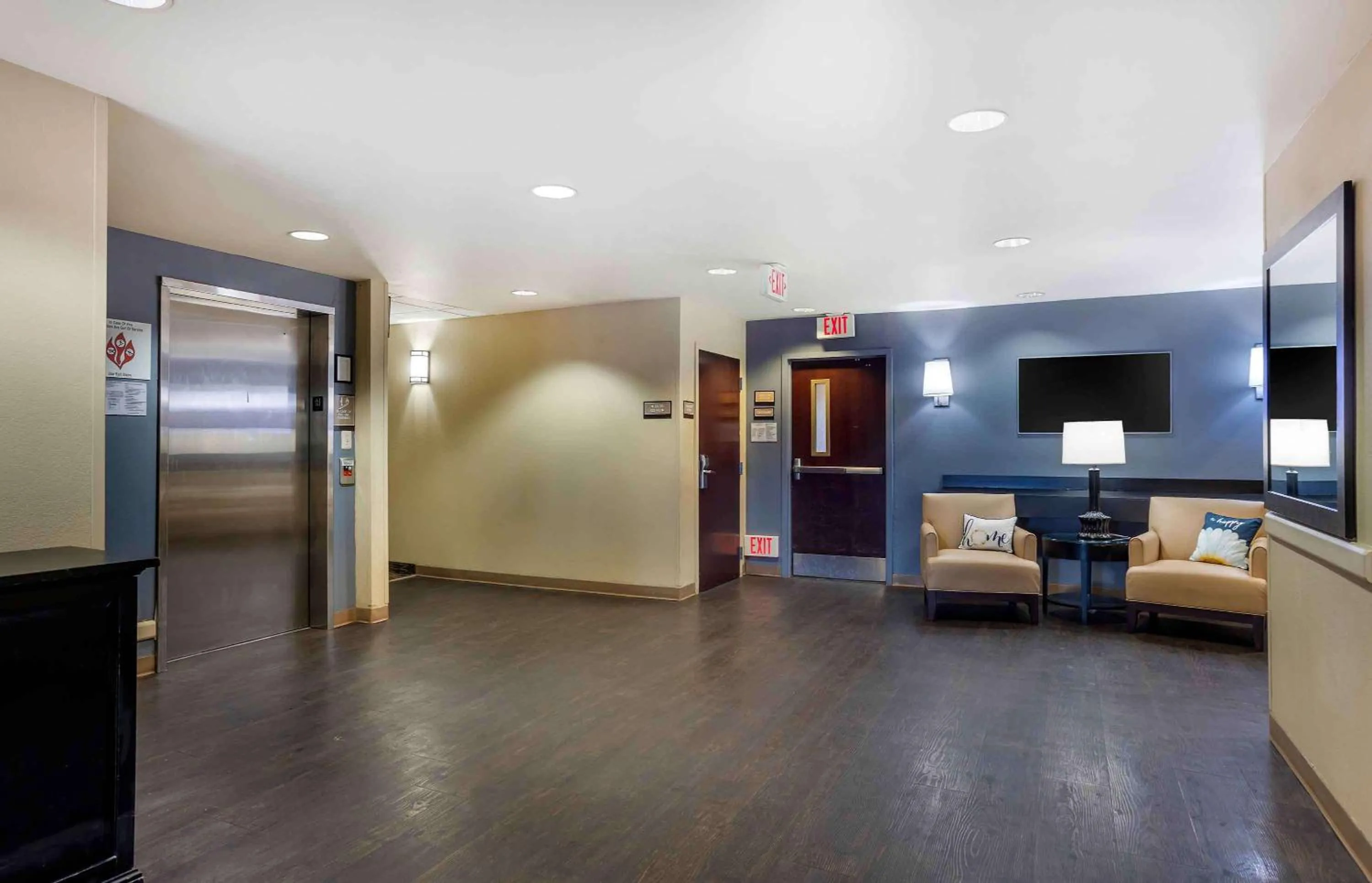 Lobby or reception in Extended Stay America Suites - Philadelphia - Horsham - Welsh Rd