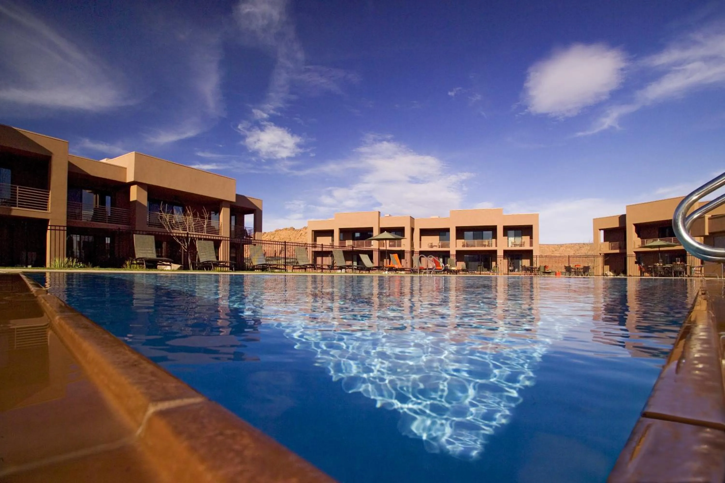 Swimming pool in Red Mountain Resort