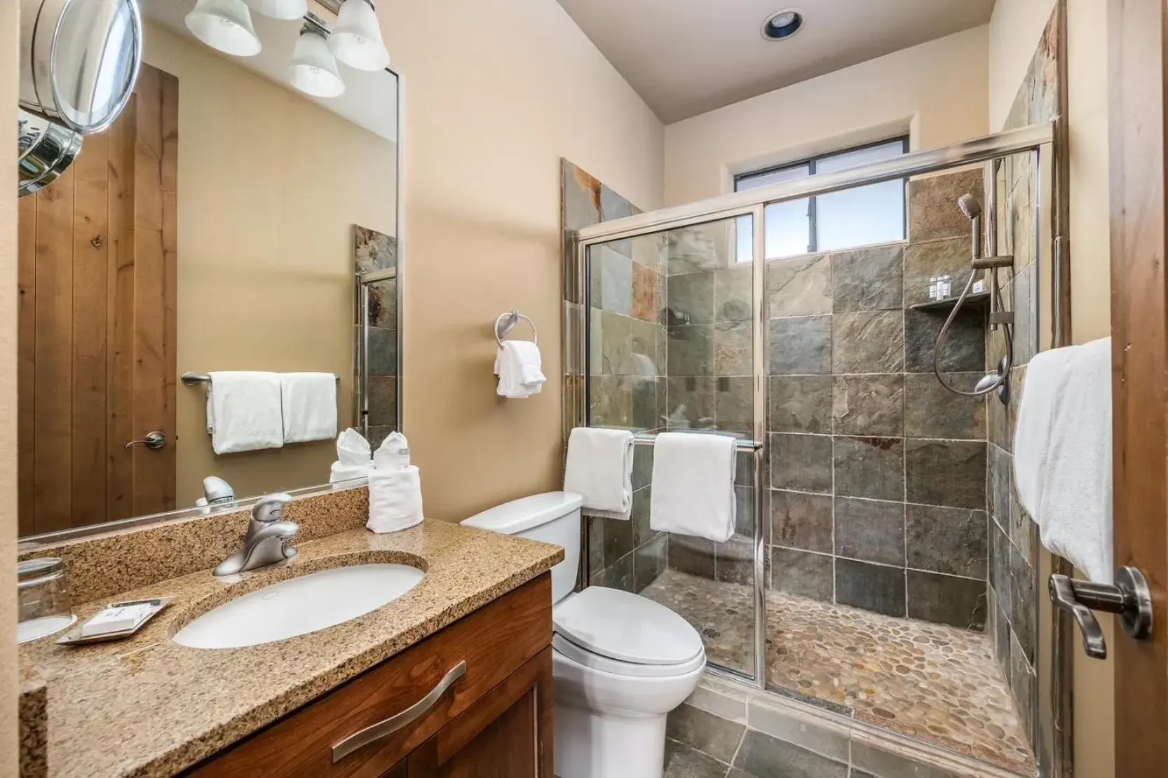 Villa One King Suite in Red Mountain Resort Villa One King Suite in Red Mountain Resort