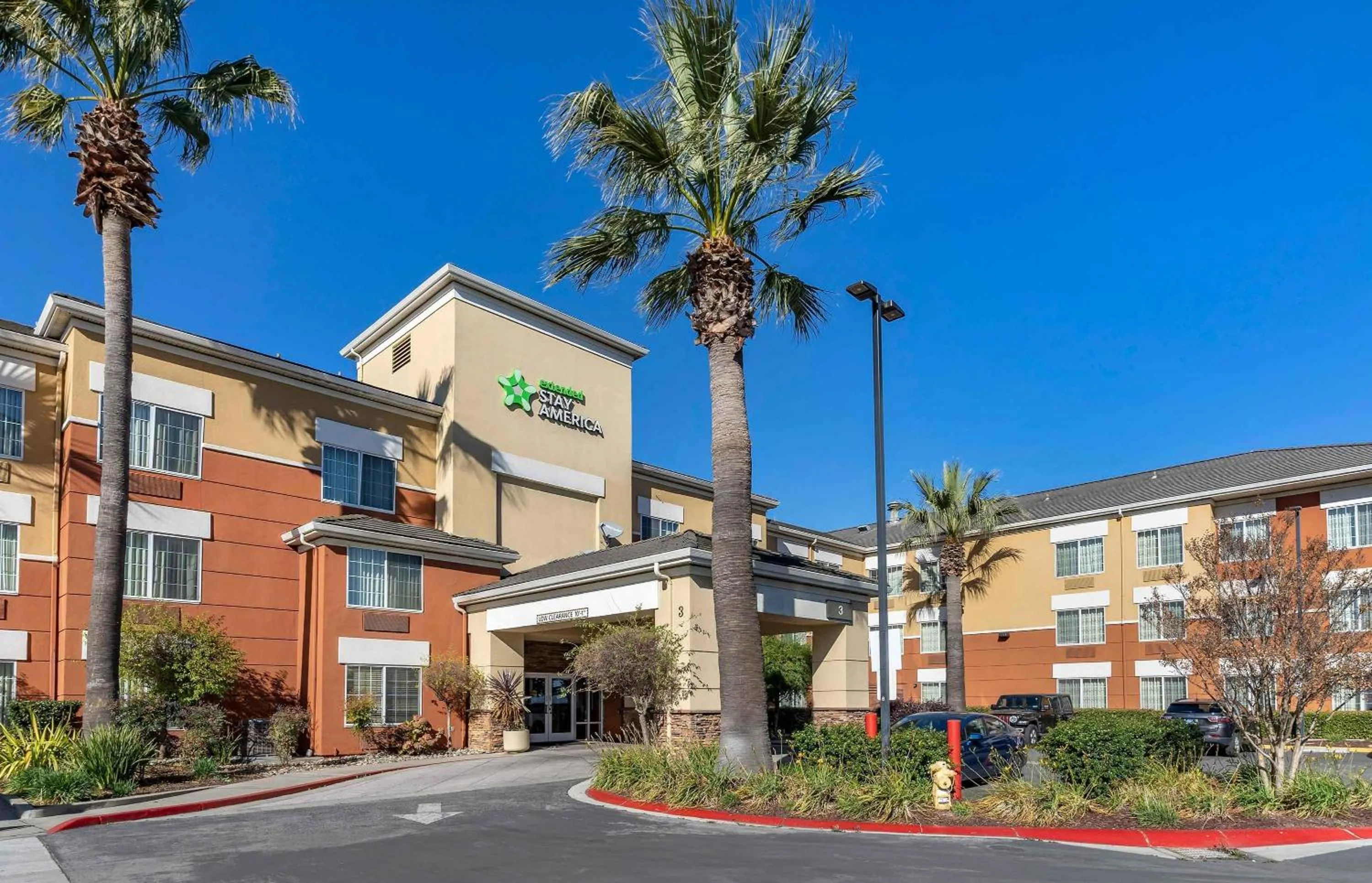 Property building in Extended Stay America Suites - San Francisco - San Carlos
