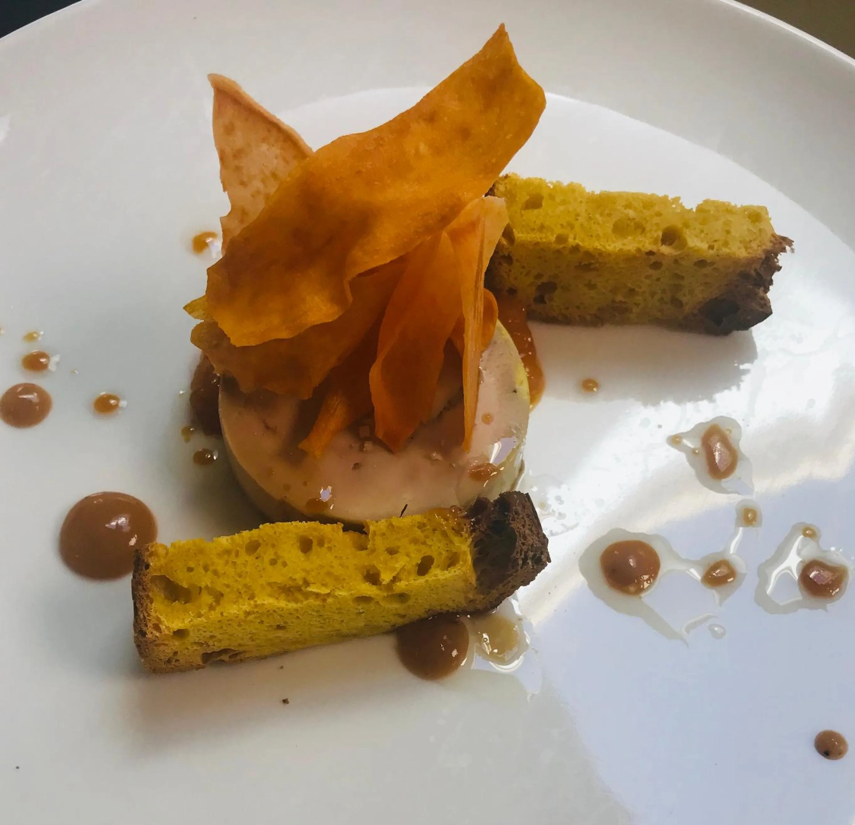 Restaurant/places to eat in The Originals Boutique, Hôtel Les Quatre Salines, Le Mont Saint-Michel Sud