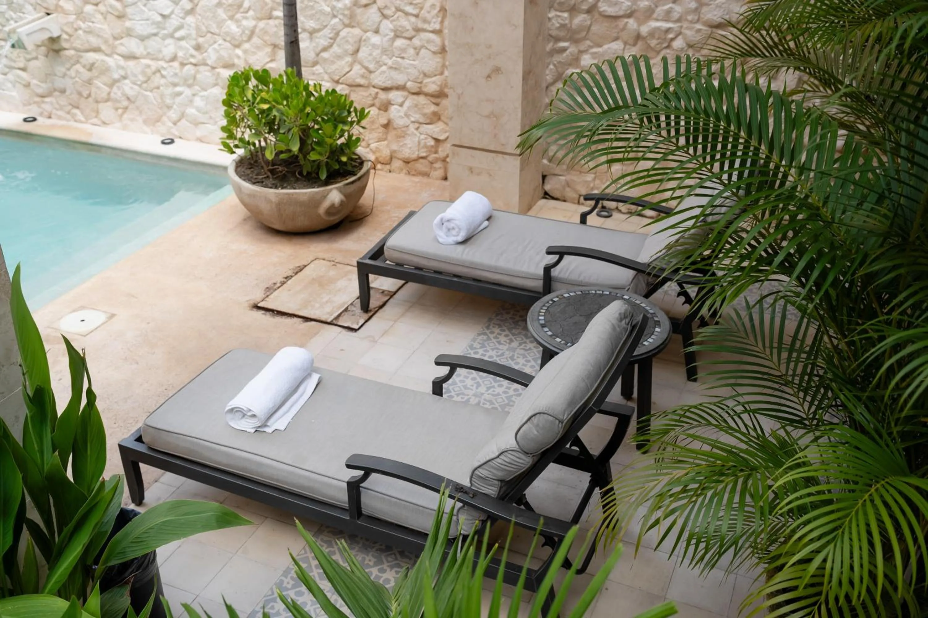 Swimming pool in Casa Tavera- Adults Only