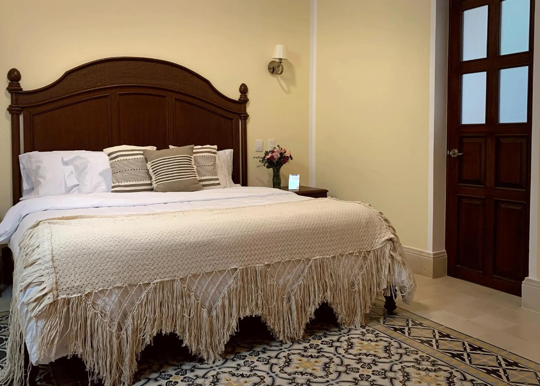 Bed in Casa Tavera- Adults Only