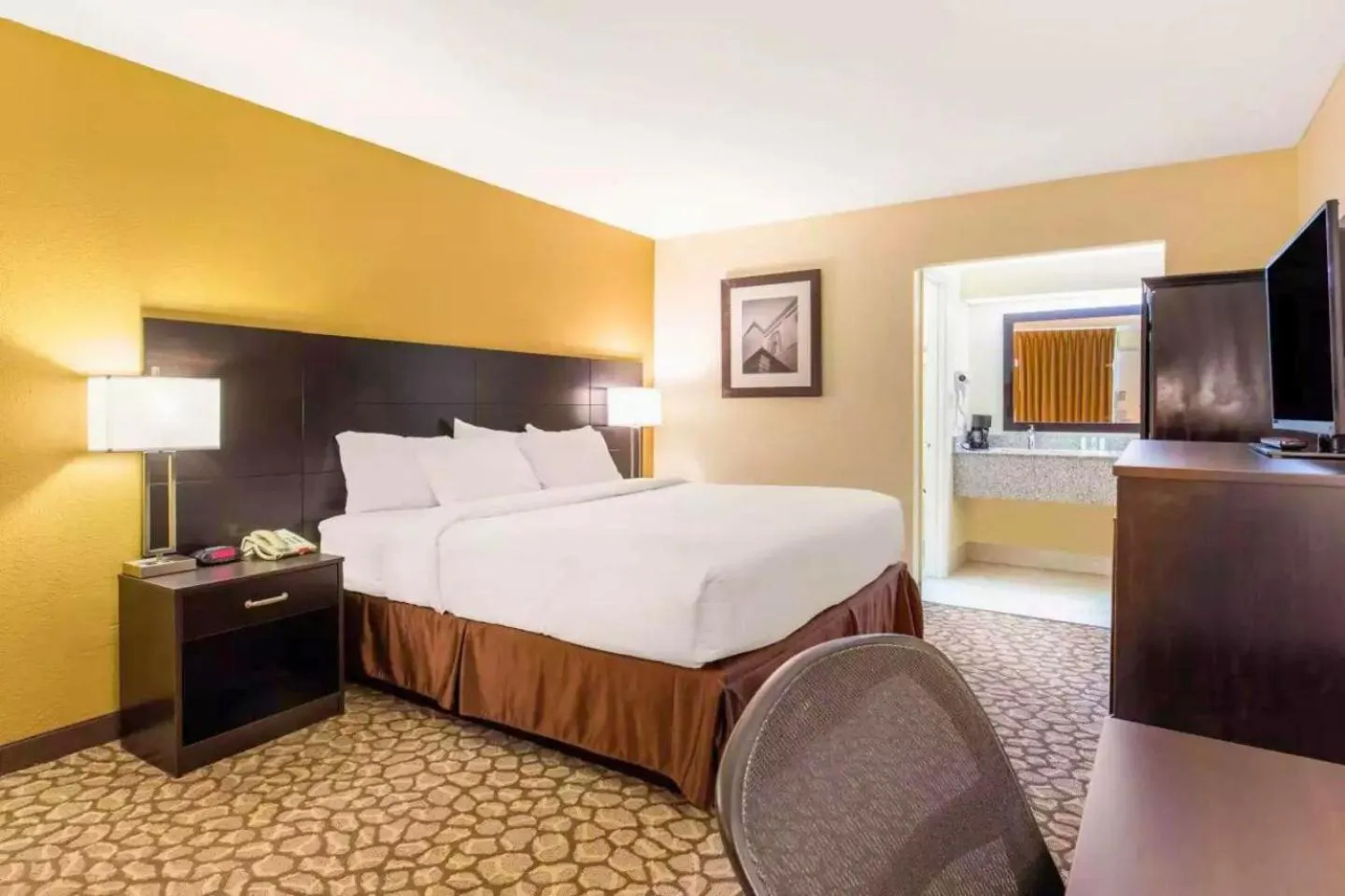 Bed in Ramada by Wyndham Santee I-95