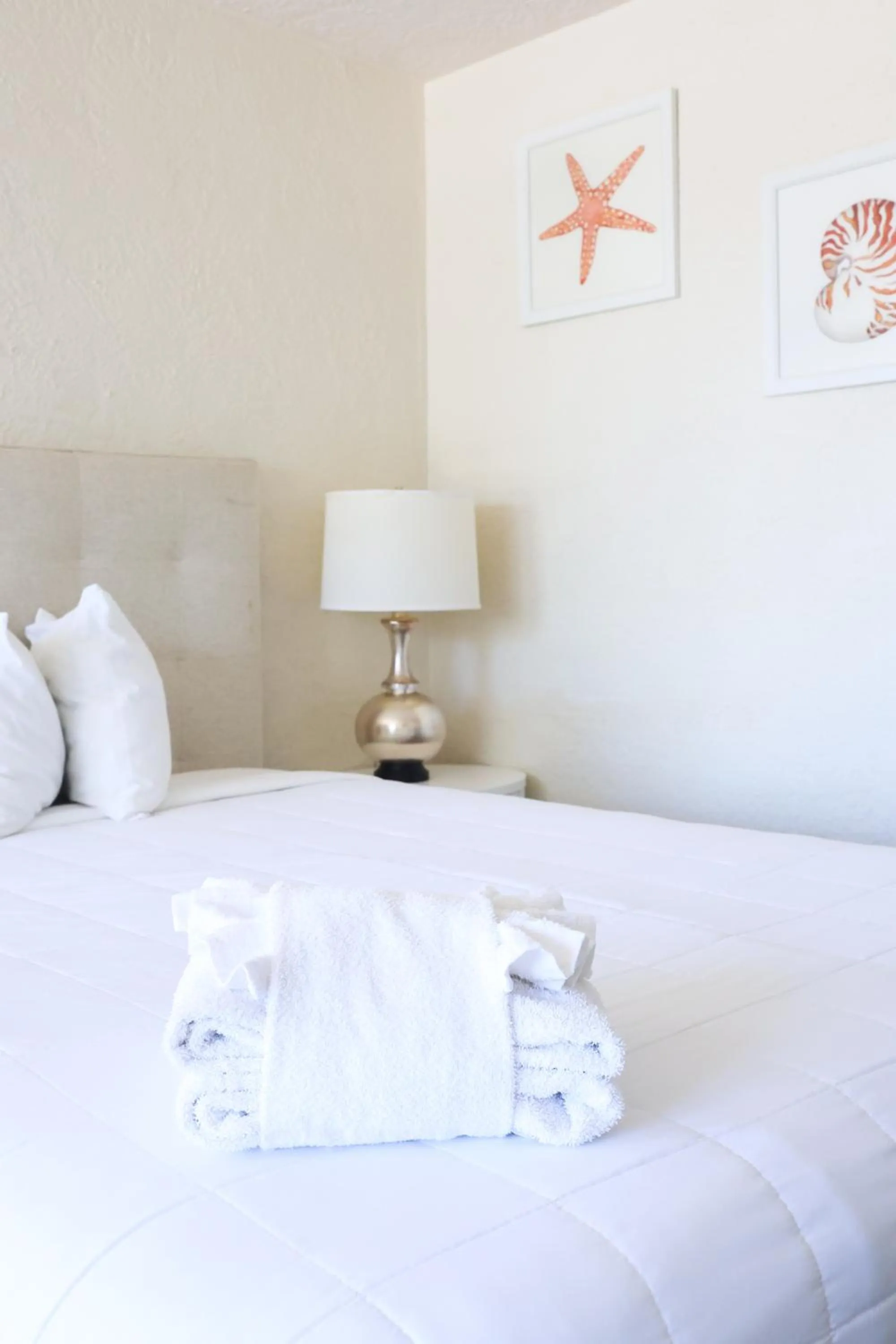 Bed in Flamingo Hotel & Tower