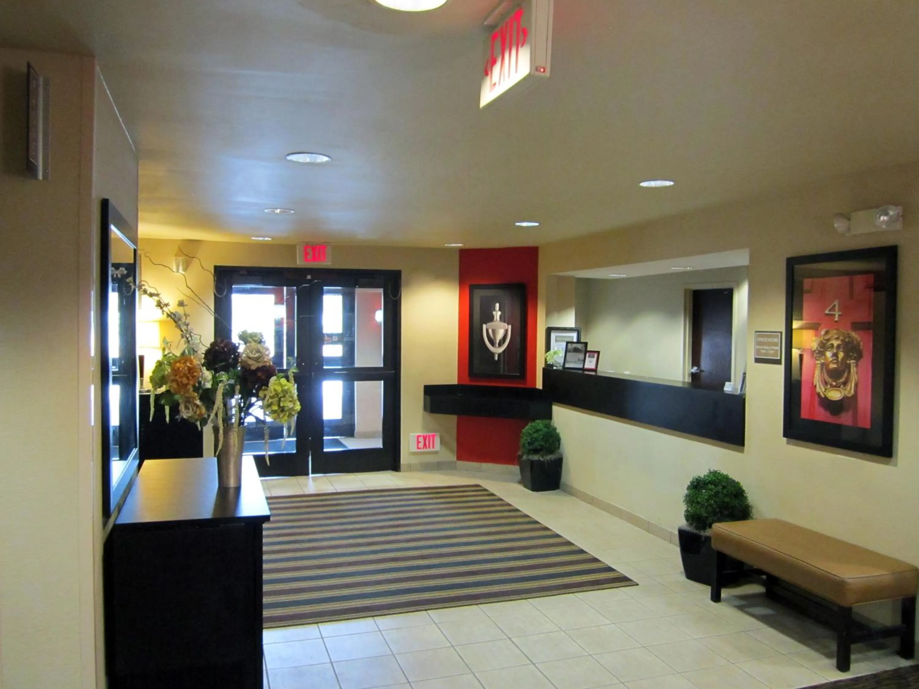 Lobby or reception in Extended Suites - Yorba Linda