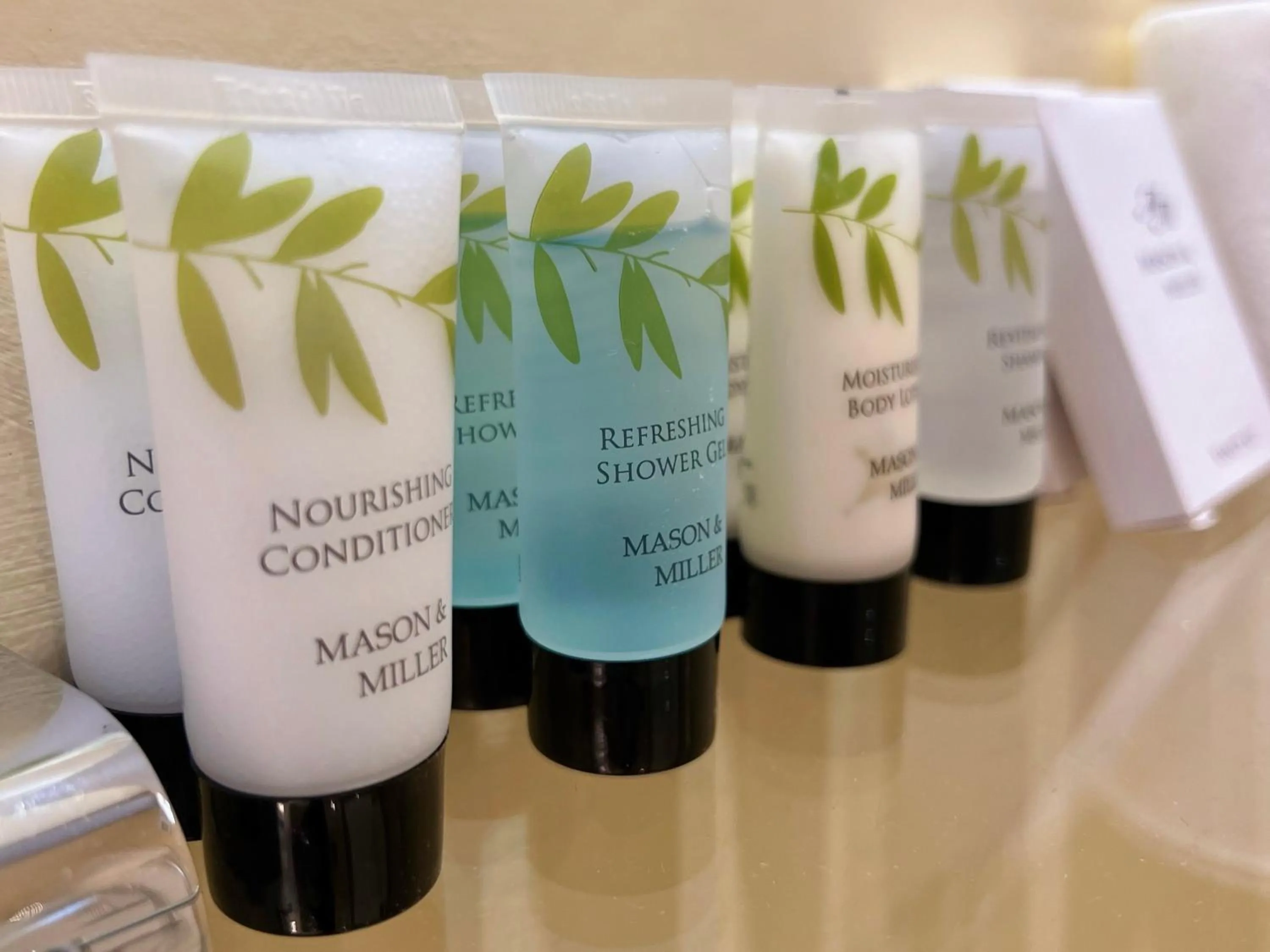 Shower in Black Buoy Inn