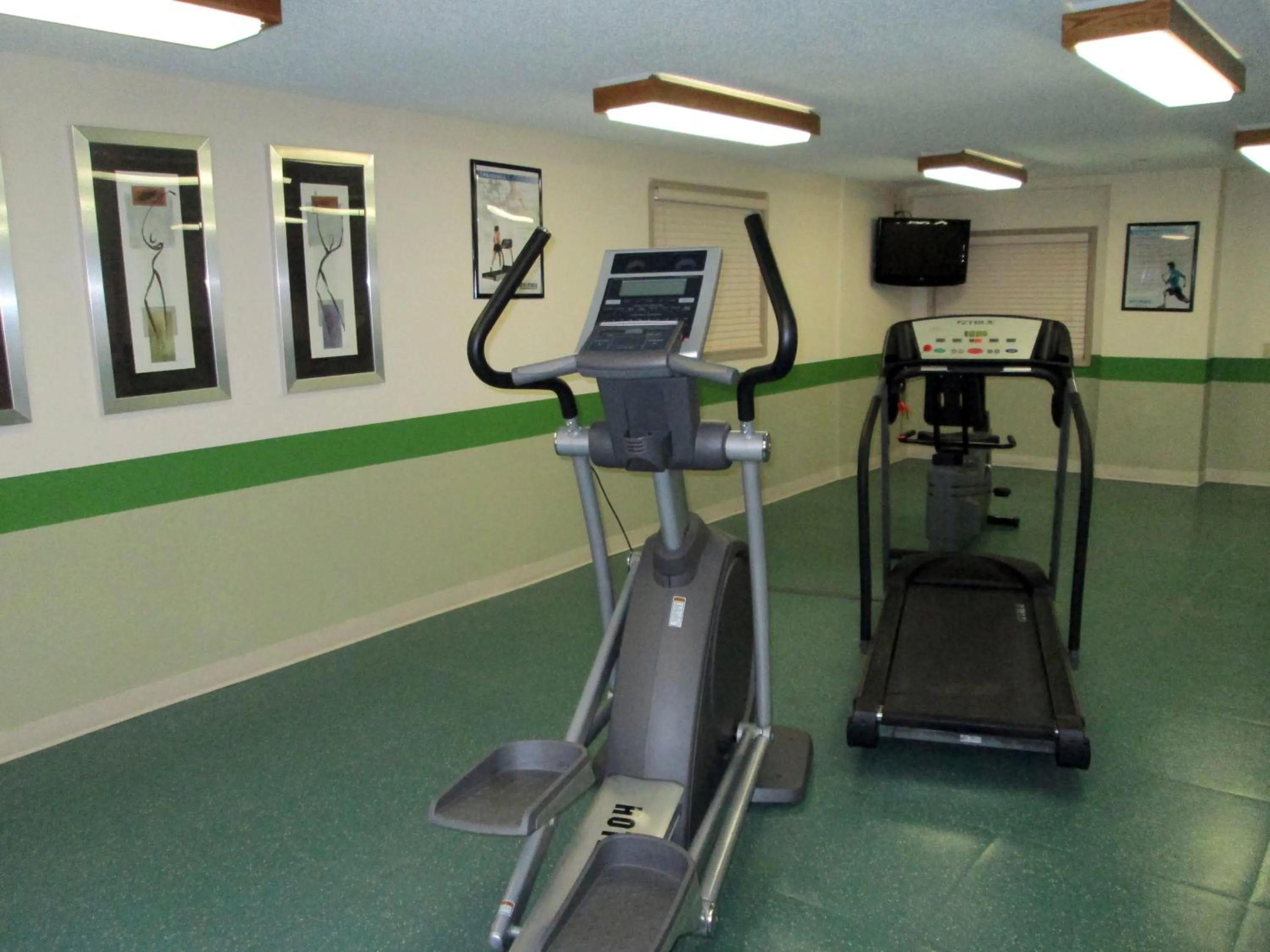 Fitness centre/facilities in Extended Stay America Select Suites - Dallas - Las Colinas - Meadow Creek Dr