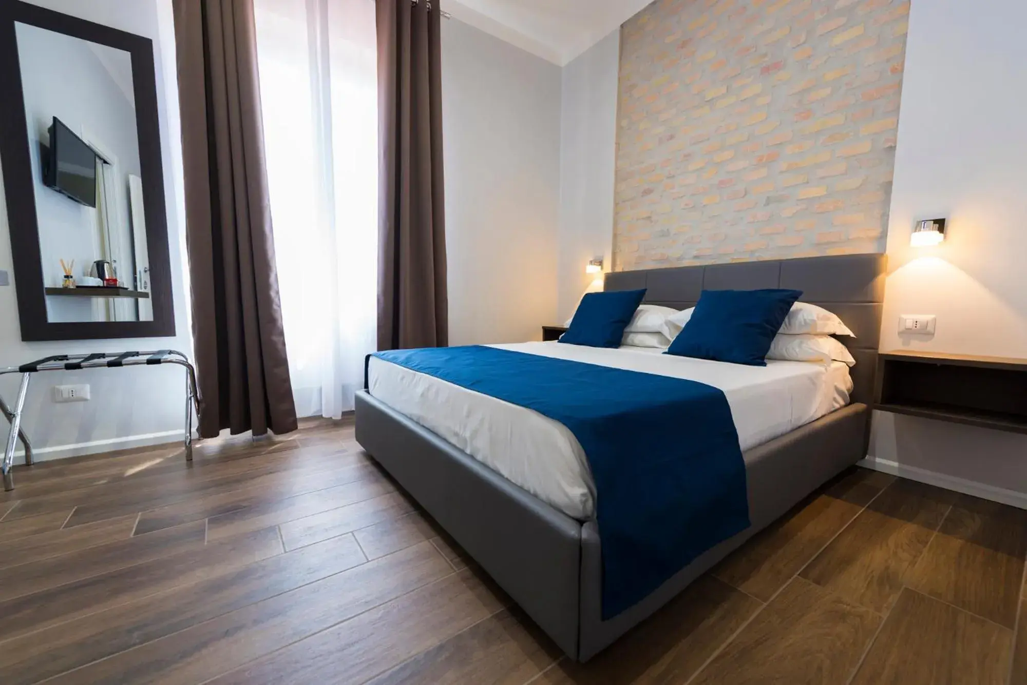 Standard Double Room in Rent Rooms Trastevere Standard Double Room in Rent Rooms Trastevere
