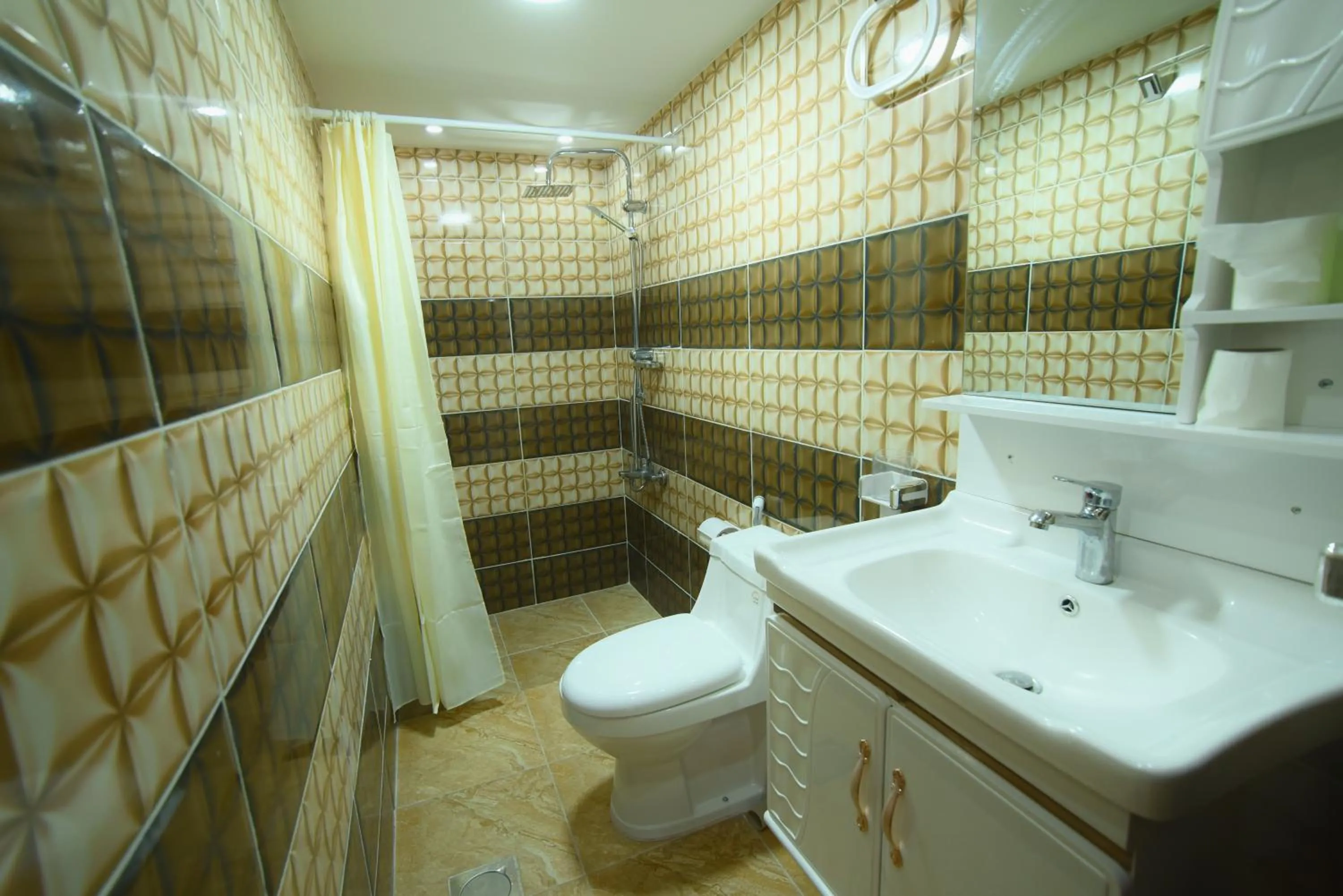 Bathroom in Petra Guests Hotel