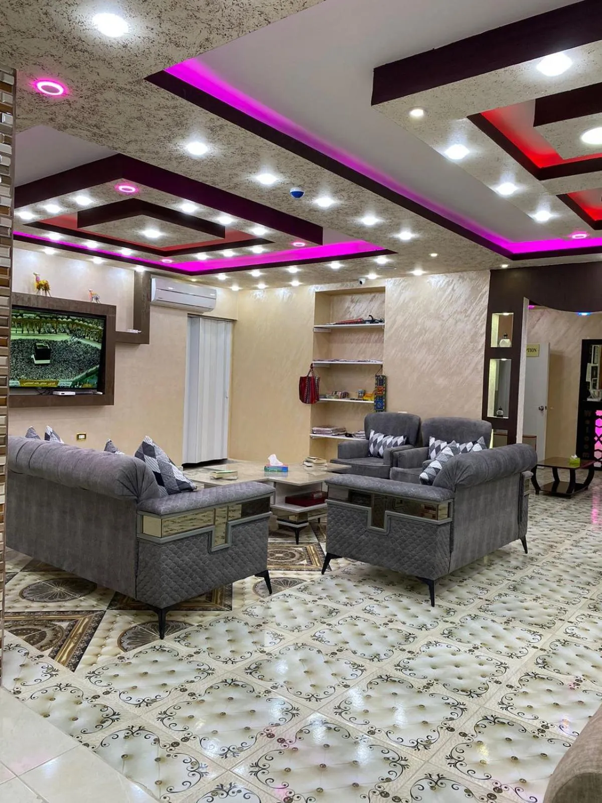 Lobby or reception in Petra Guests Hotel