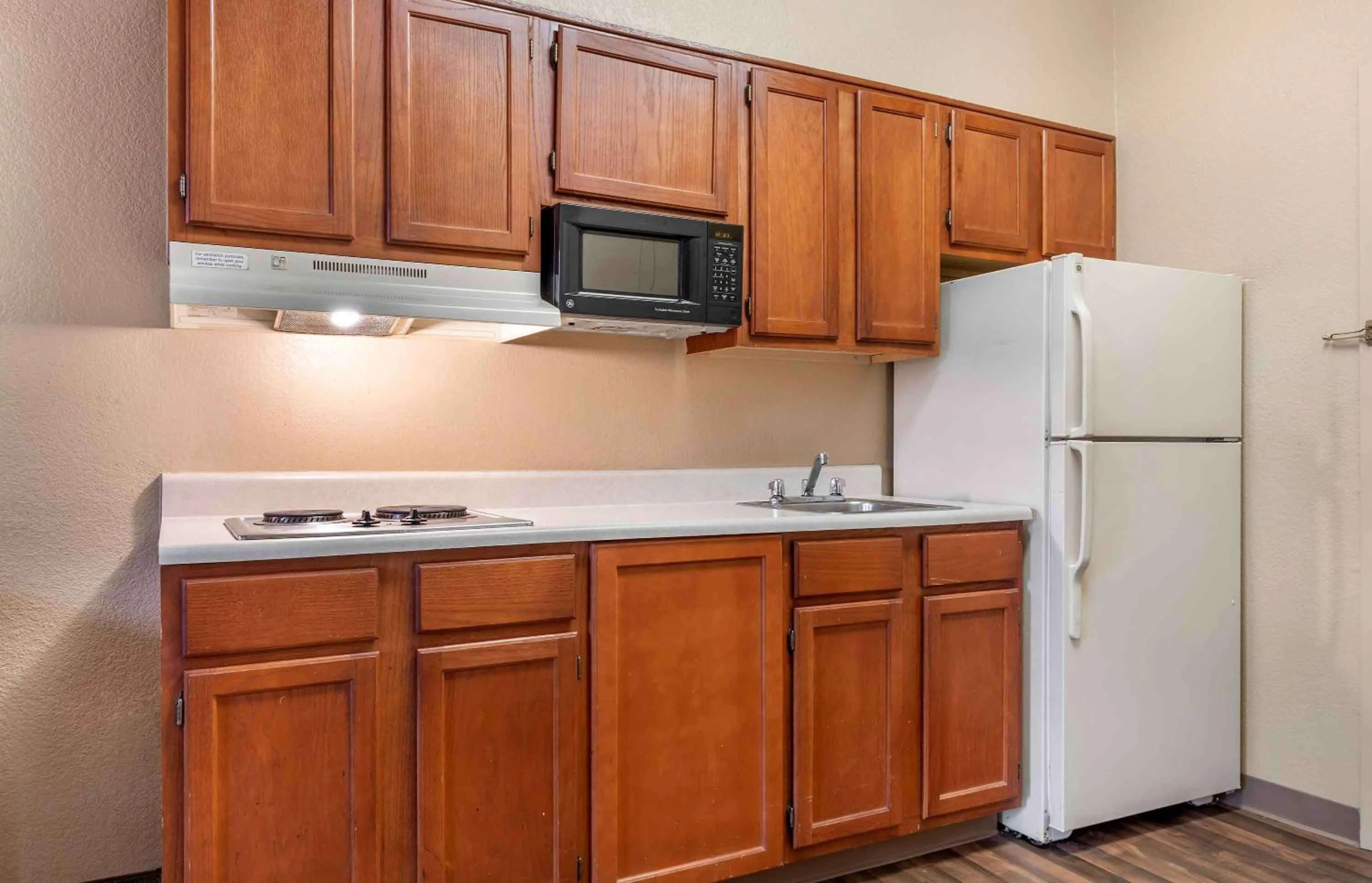 Bedroom in Extended Stay America Suites - Dallas - Frankford Road