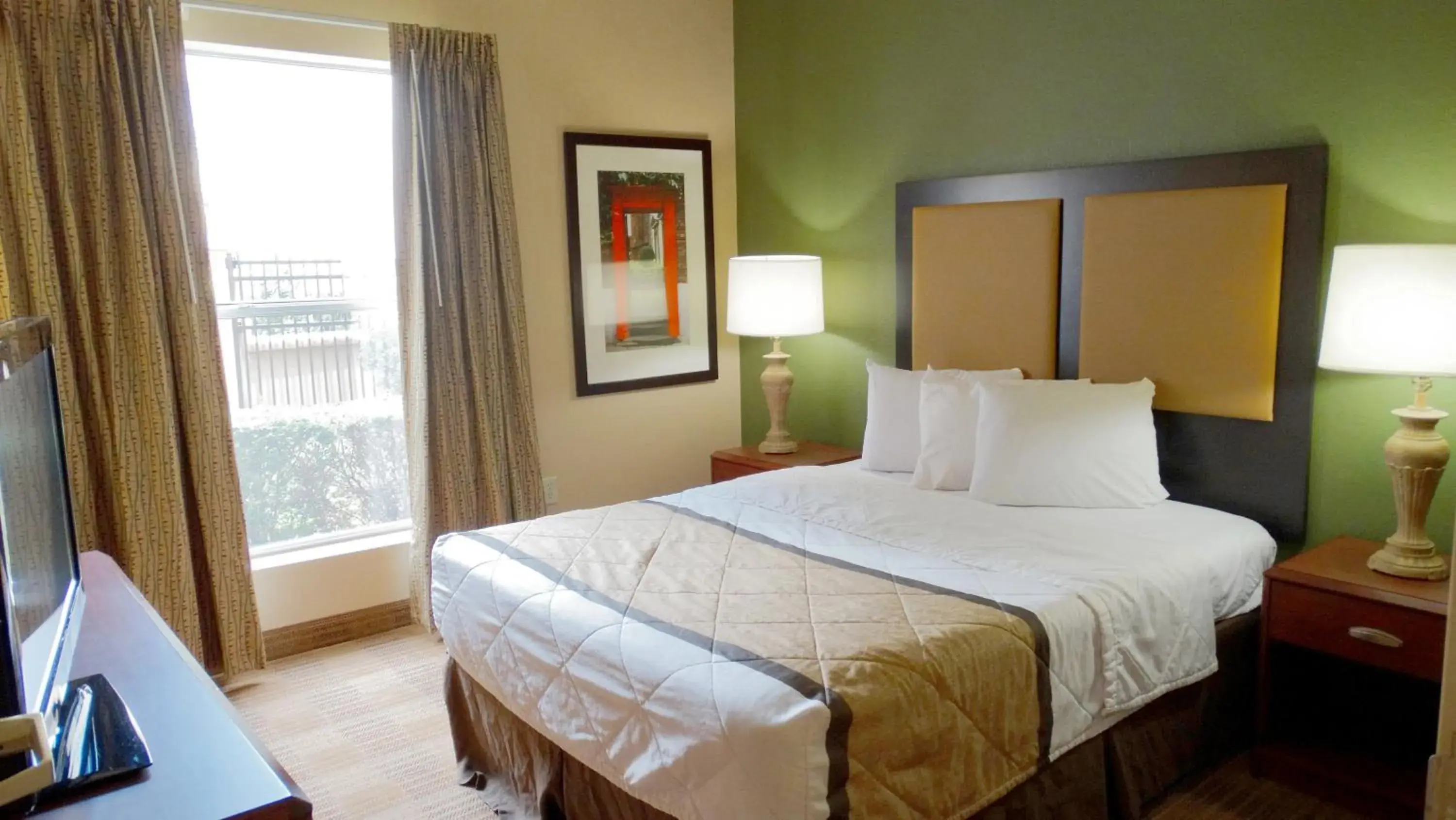 Two-Bedroom Suite with 2 Queen Beds- Non-Smoking in Extended Stay America Suites - Dallas - Frankford Road Two-Bedroom Suite with 2 Queen Beds- Non-Smoking in Extended Stay America Suites - Dallas - Frankford Road