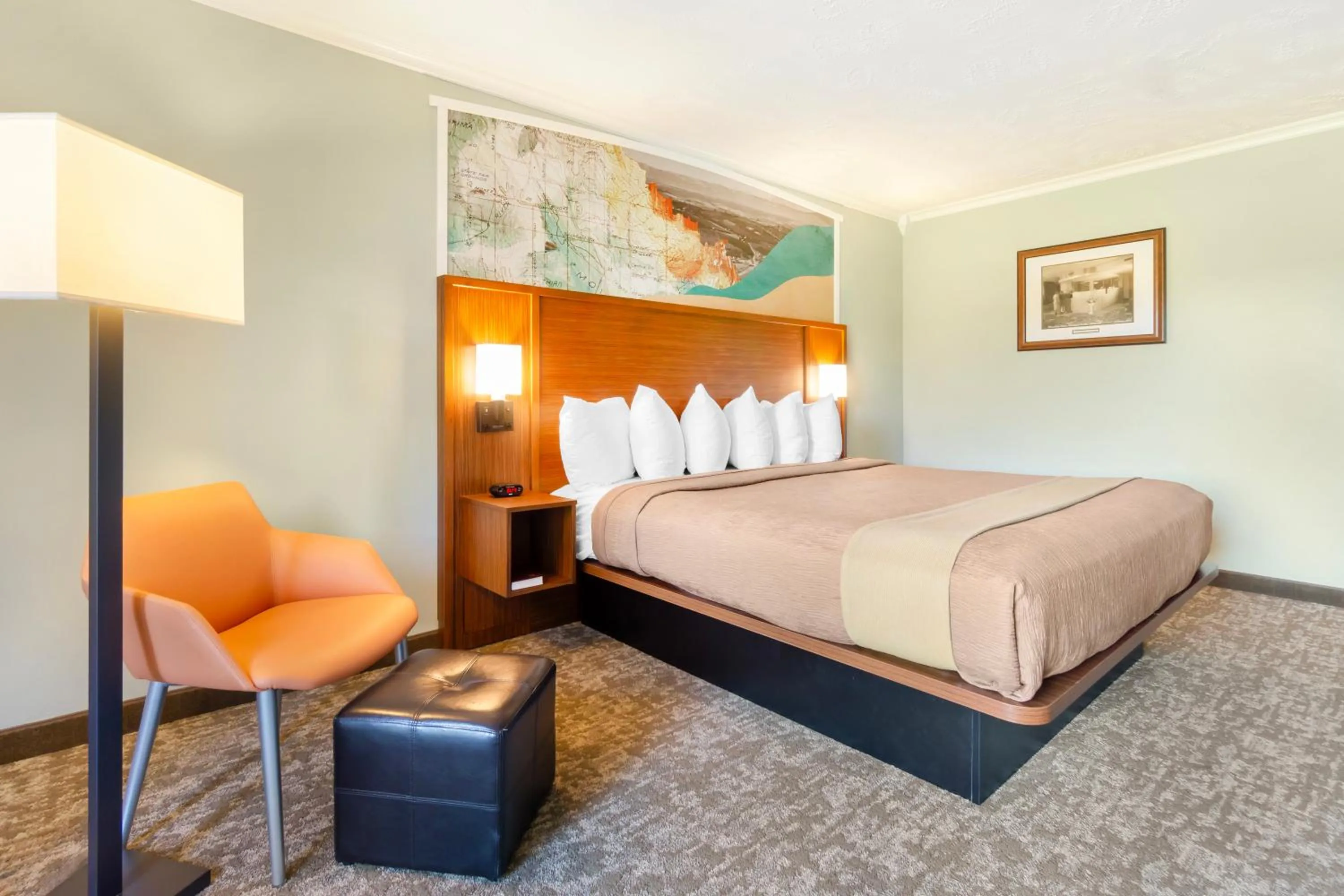 Bed in Best Western Plus Ahtanum Inn