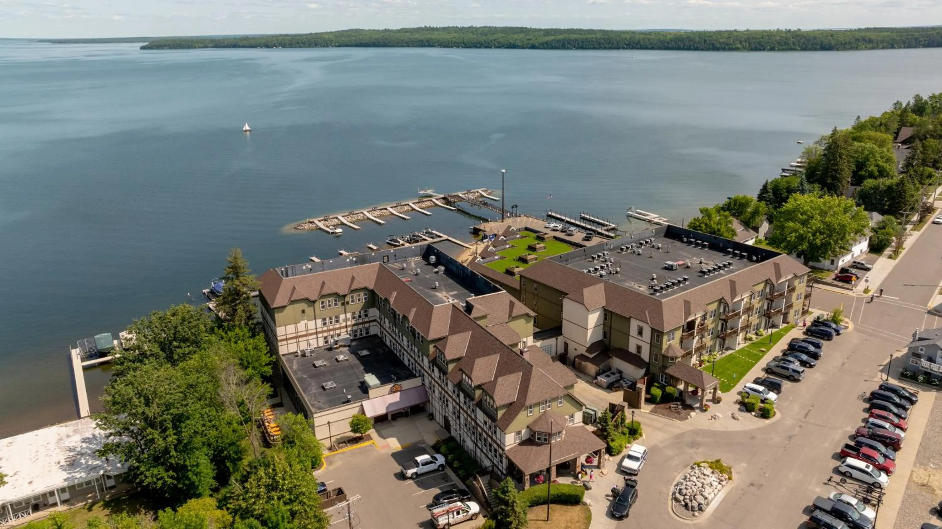 Lake view in Chase On The Lake