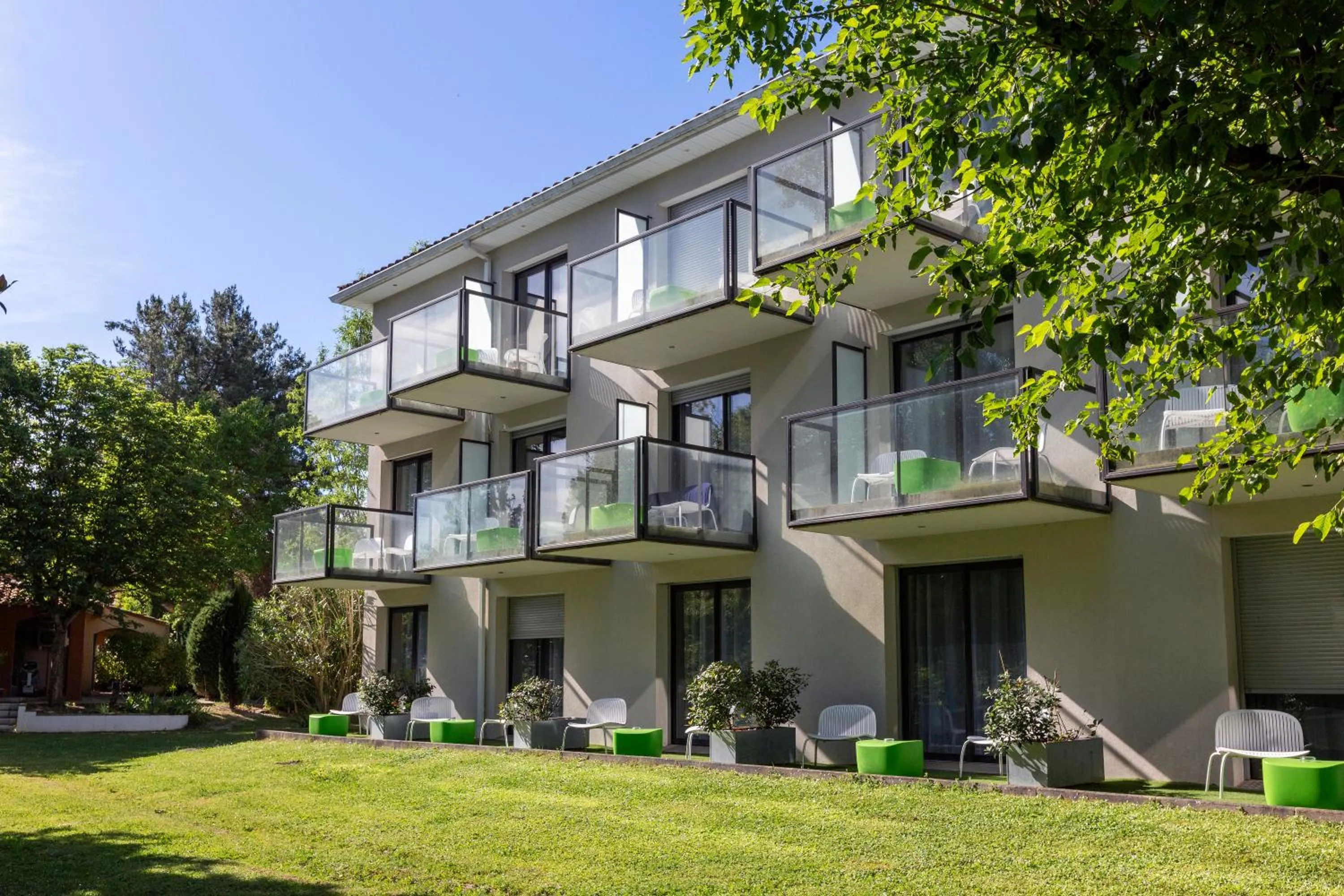 Facade/entrance in SOWELL HOTELS Domaine de la Petite Isle