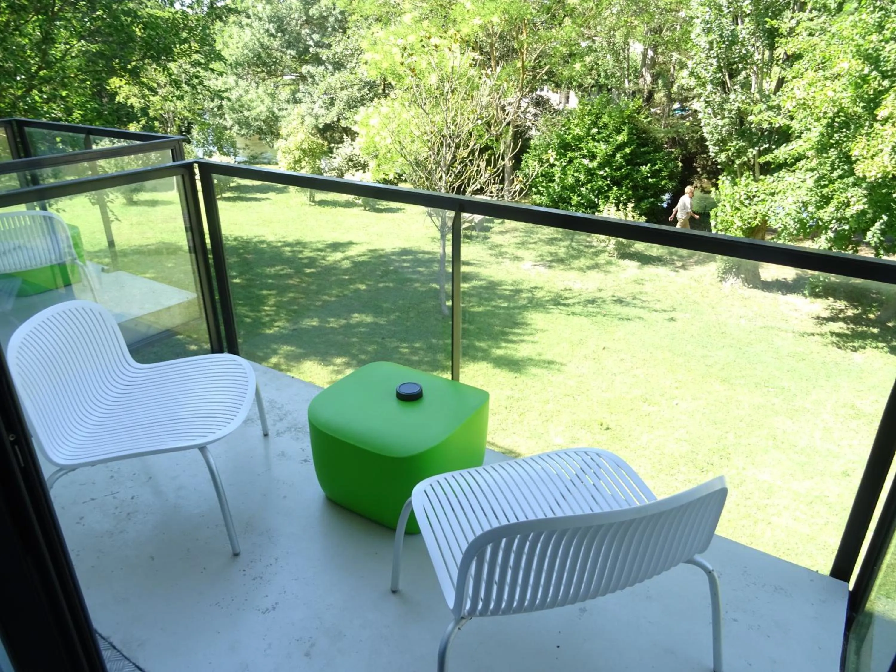 Patio in SOWELL HOTELS Domaine de la Petite Isle