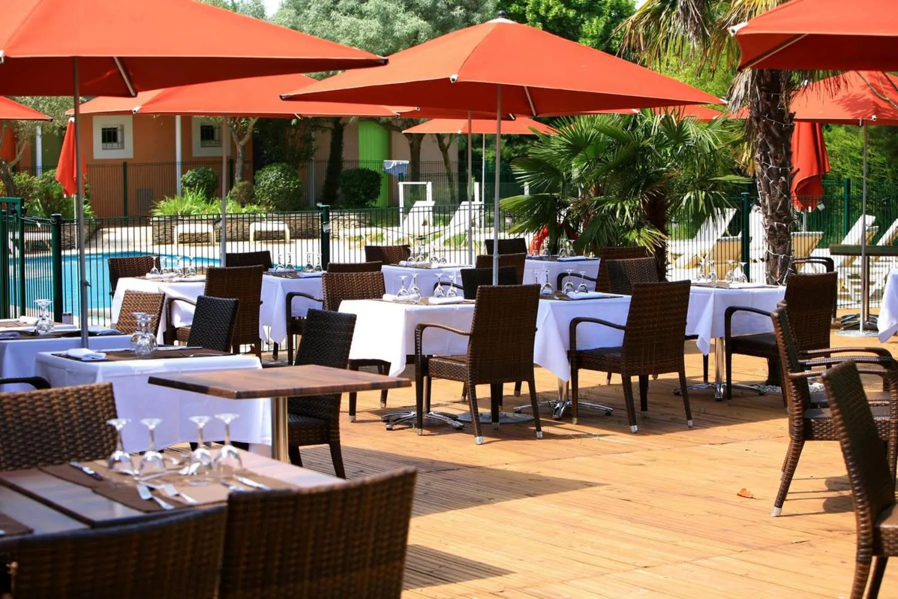 Restaurant/places to eat in SOWELL HOTELS Domaine de la Petite Isle