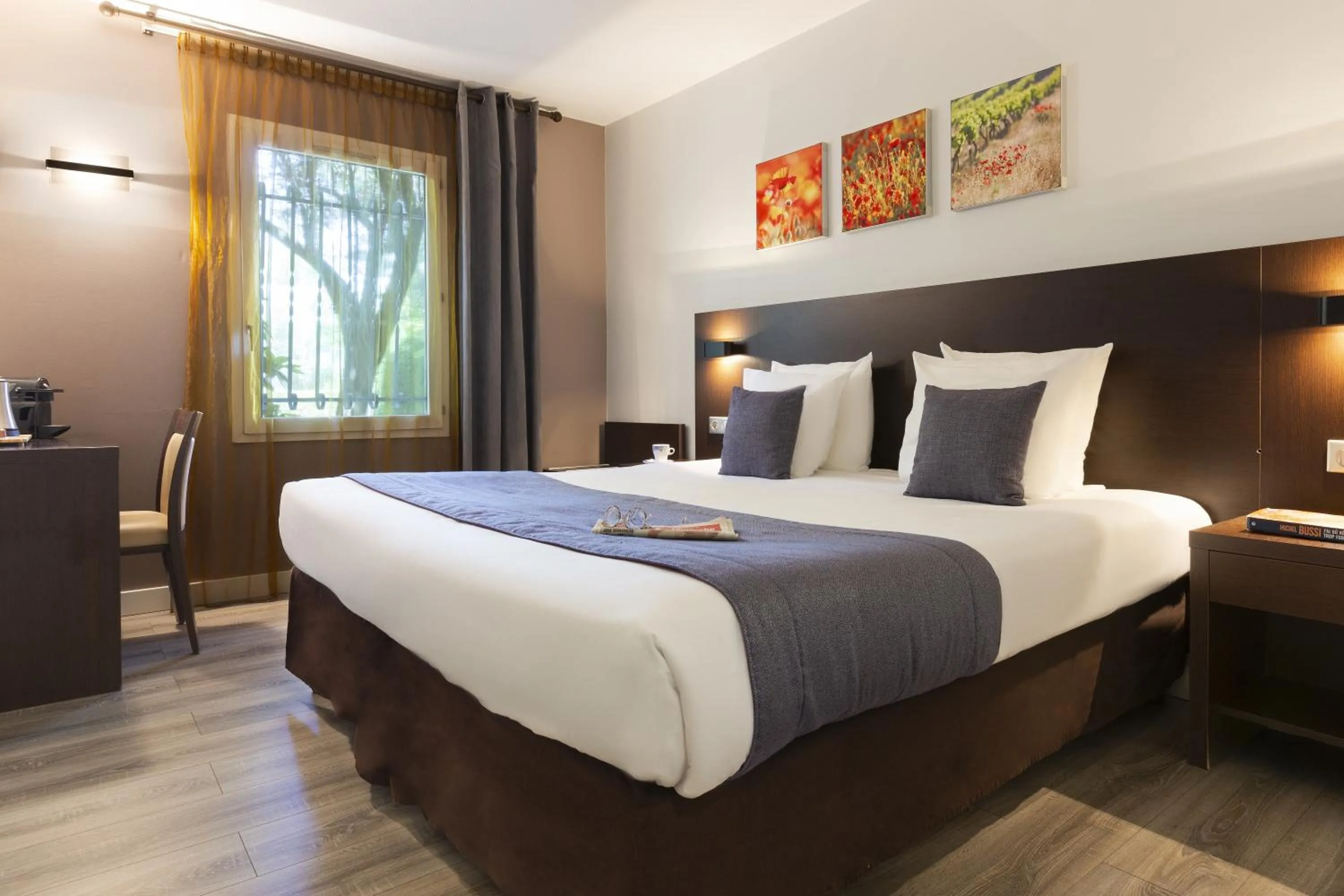 Bedroom, Bed in SOWELL HOTELS Domaine de la Petite Isle