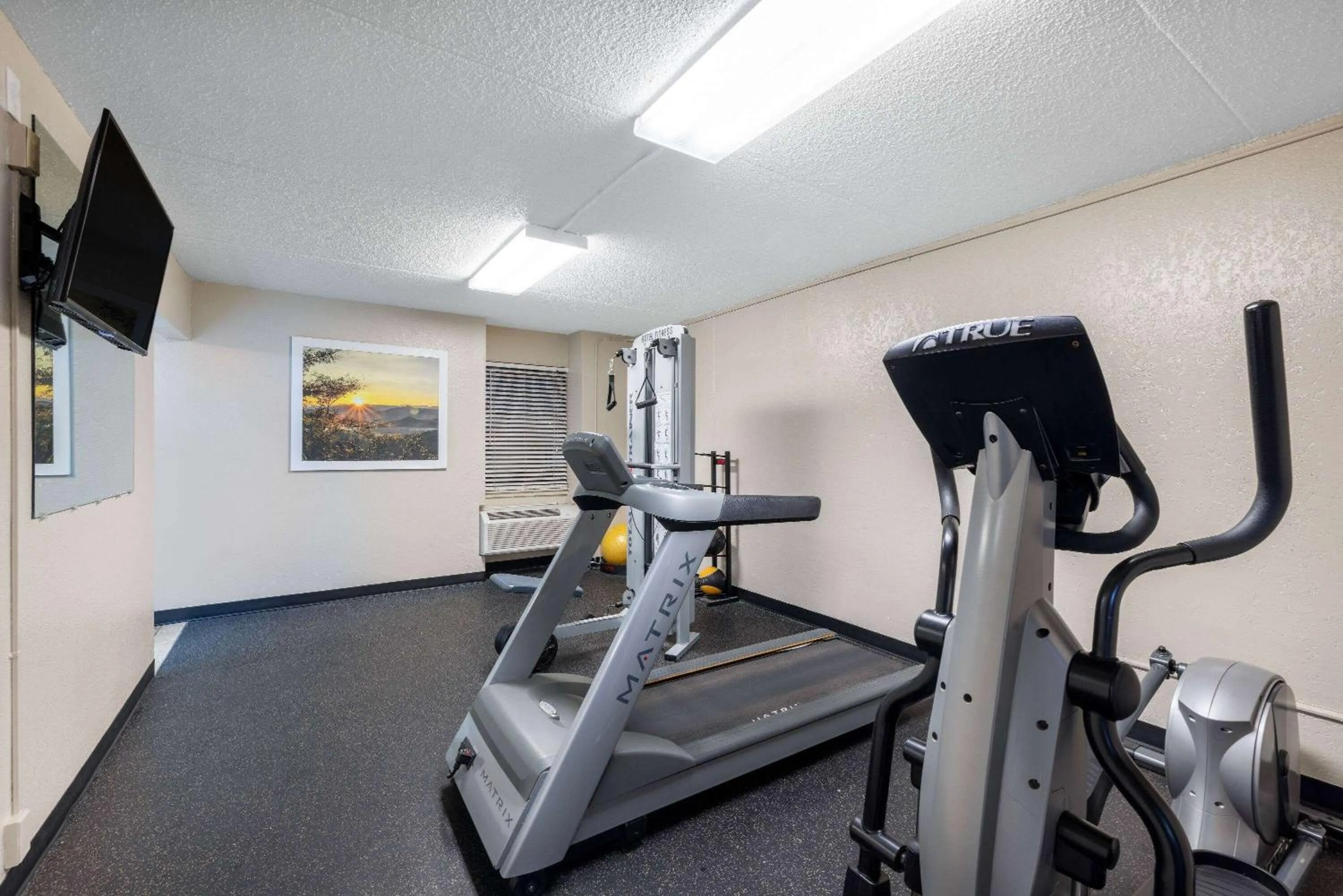 Fitness centre/facilities in Days Inn by Wyndham Casper