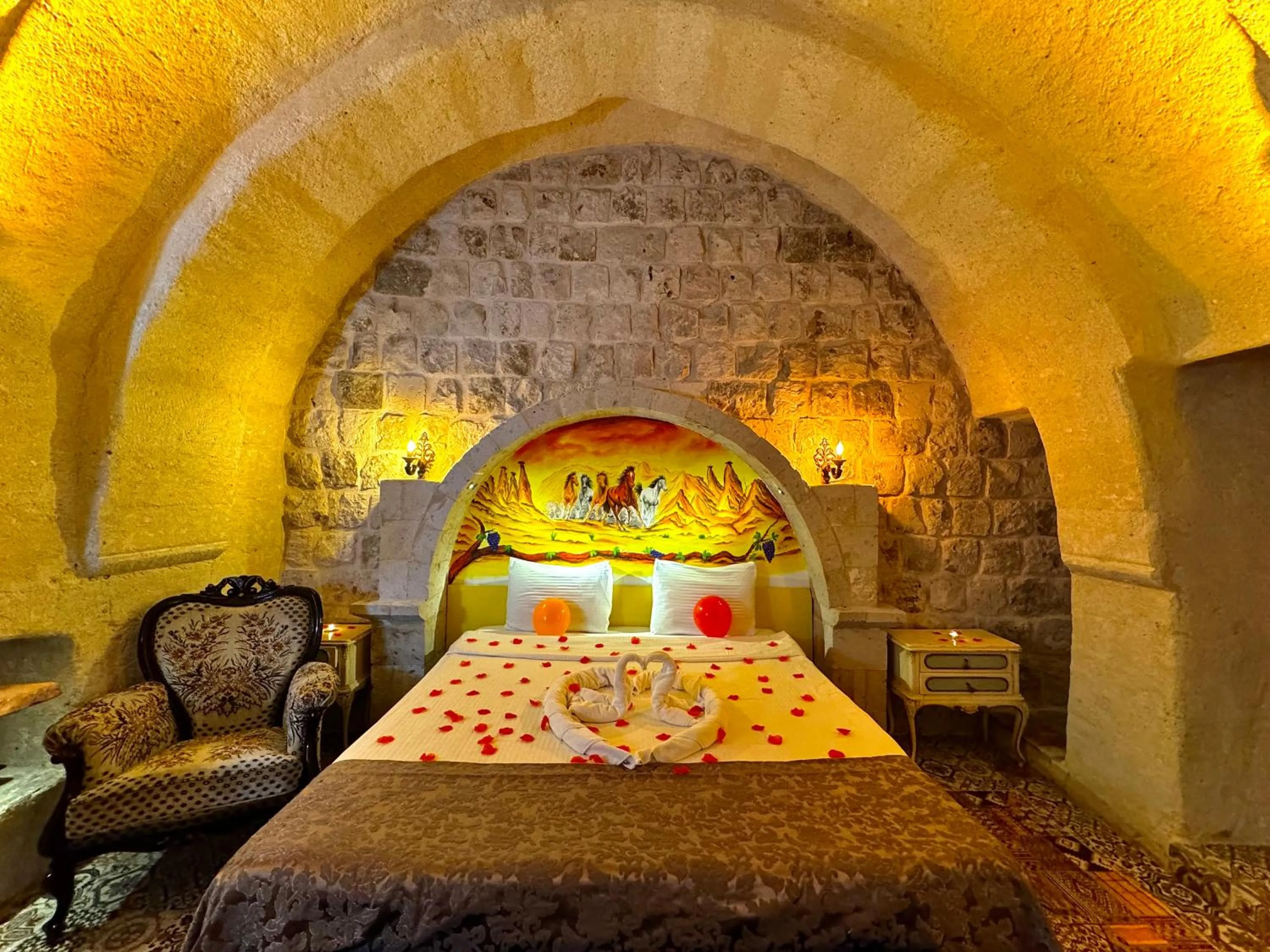 Bed in THE RED HORSE HOTEL